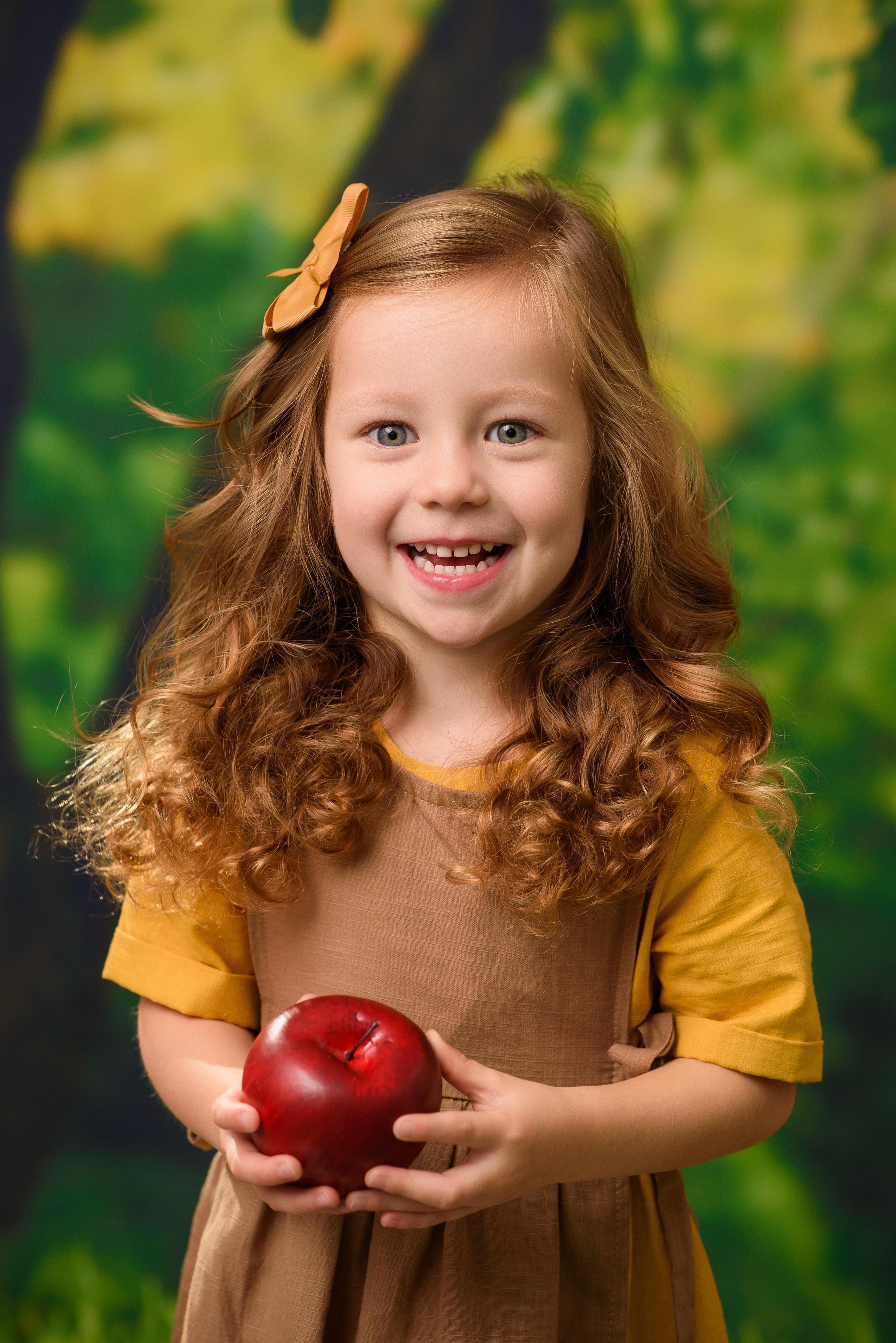 Яблочный сад. Детская фотостудия Москва