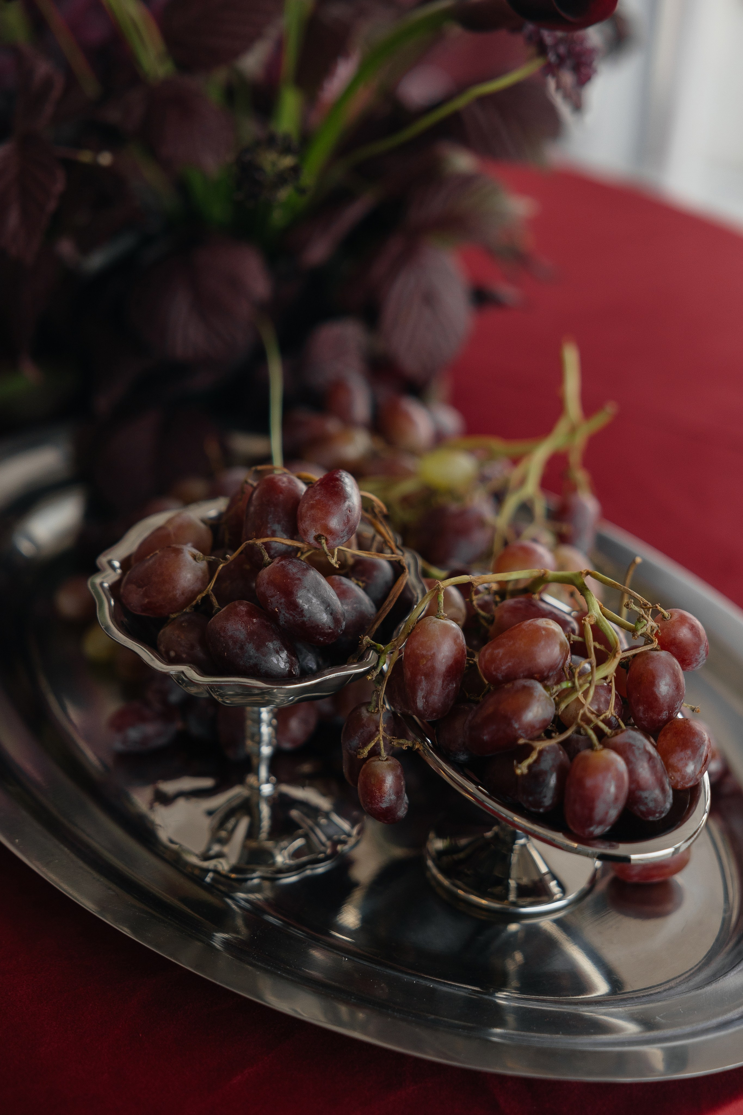 Rain falls down. Главная