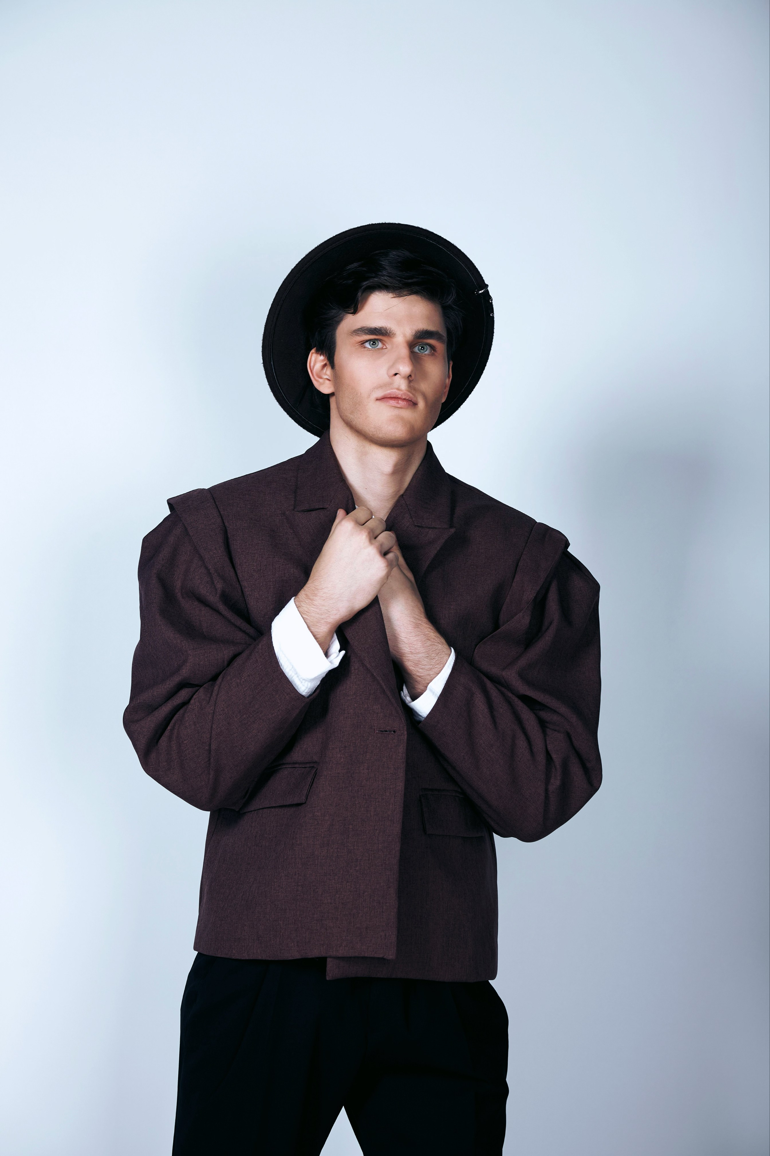 Денис. Профессиональные модельные портфолио