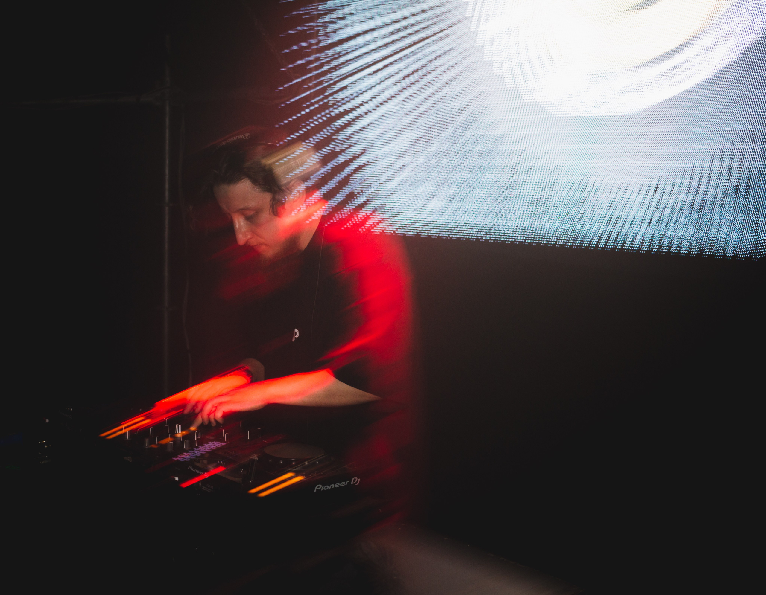 Выступление диджея и музыканта Density Point. Фотограф из Первоуральска Роман Заиченко