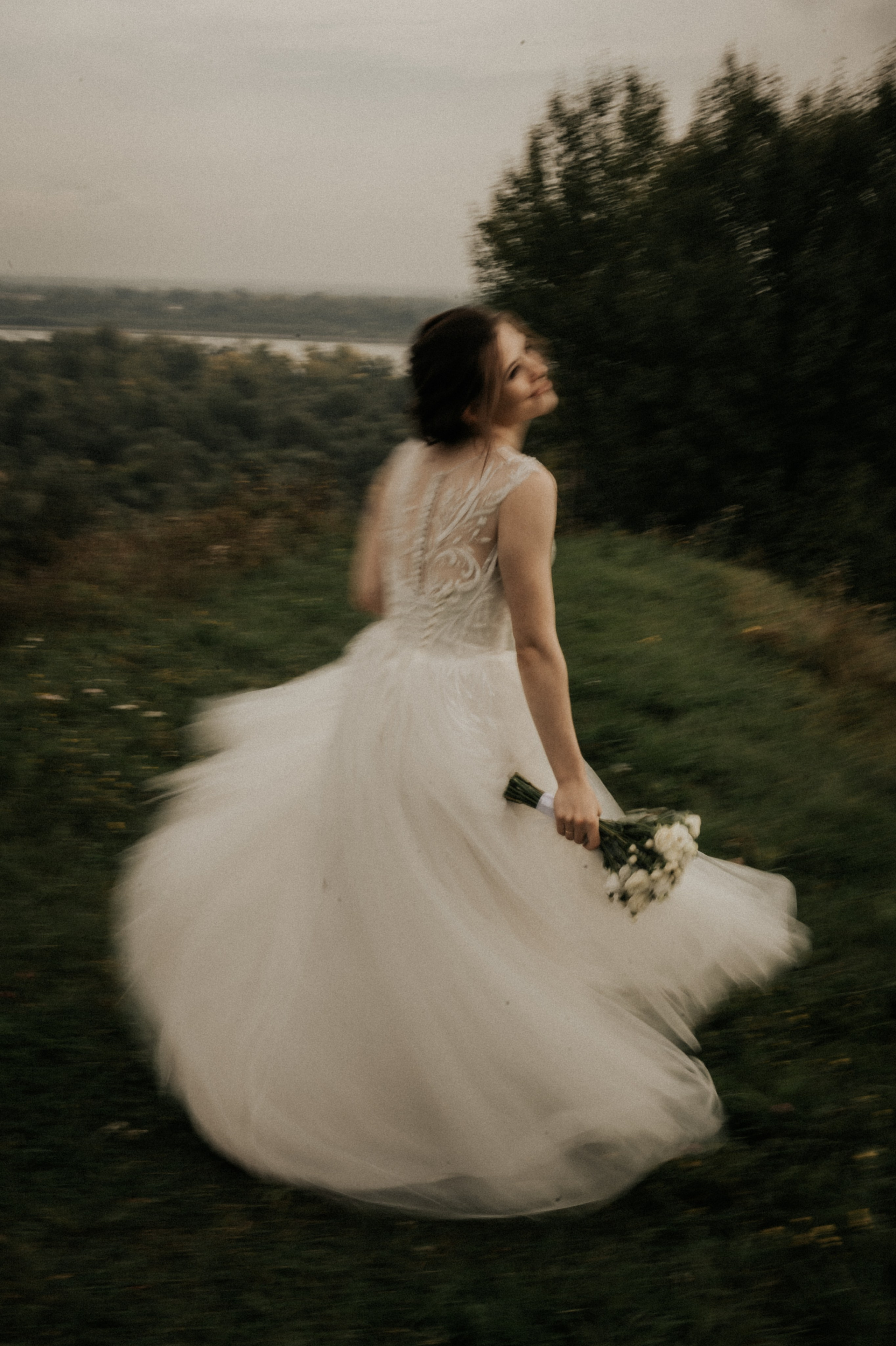 Свадебные фотографии. Фотограф в Барнауле Дарья Бутурлакина. Люби.Цени.Касайся