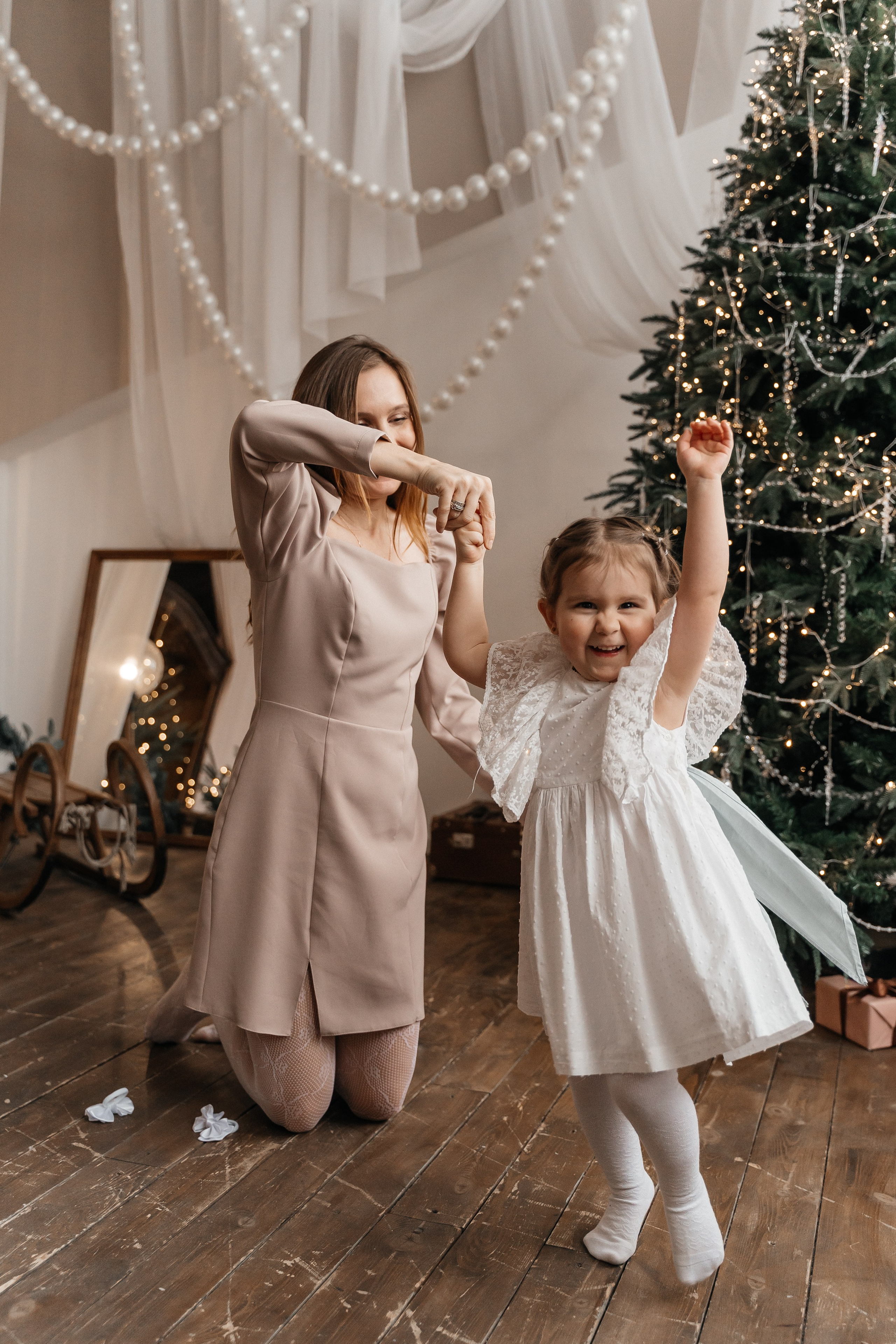 Серёжа, Аня и Василина. Волик Мария