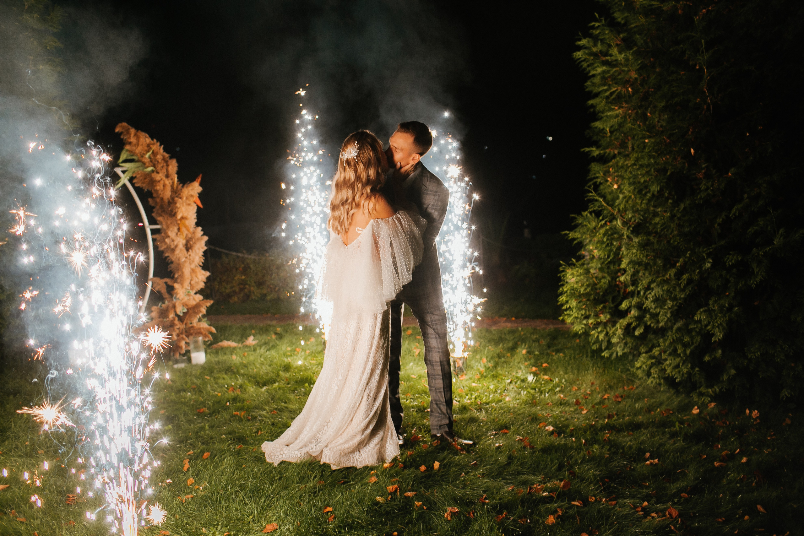 Август. Жара. Влюбленные. Свадебный и репортажный фотограф в Ярославле и Санкт-Петербурге Роман Микрюков
