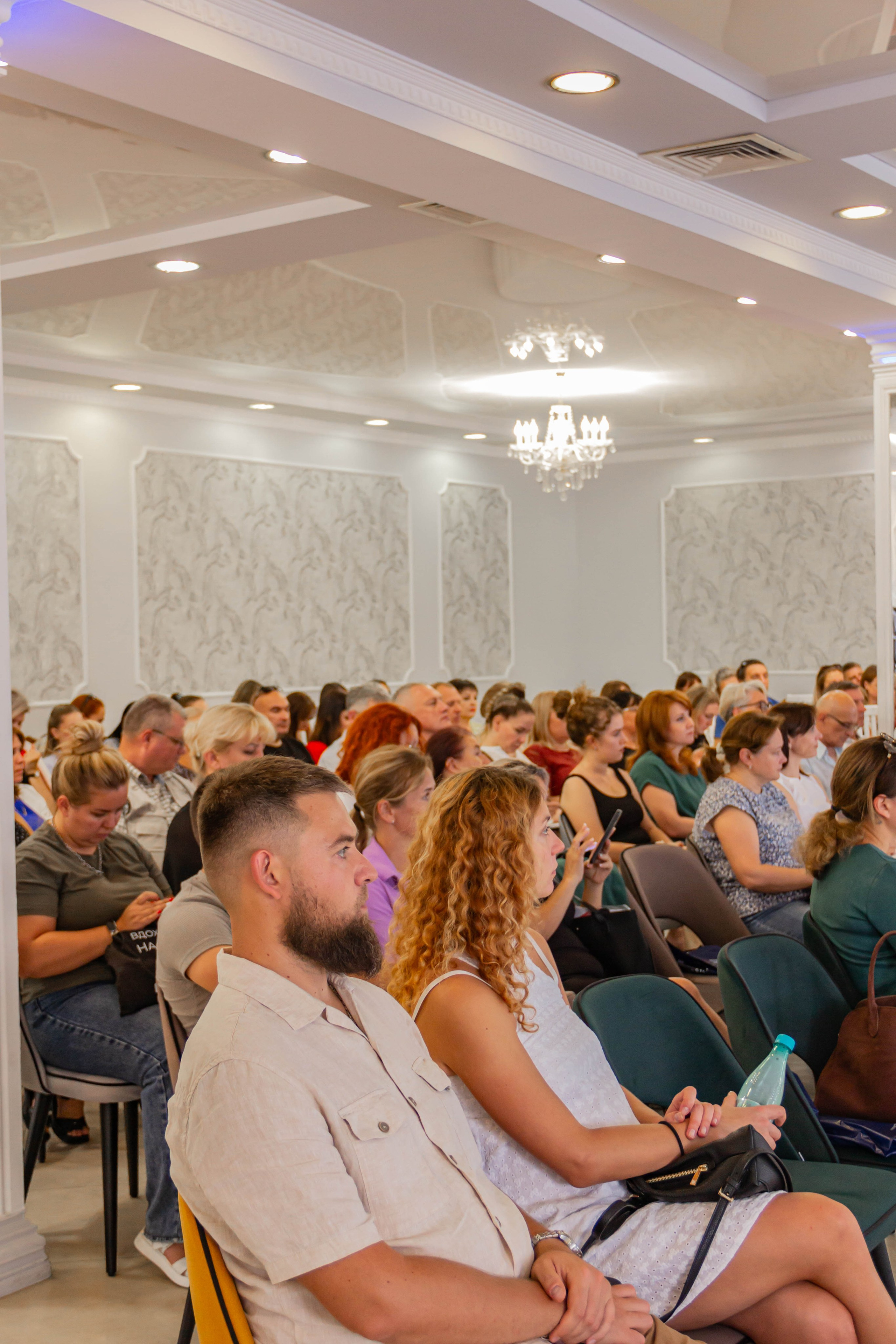 Зал Софрам. Аник фотограф Симферополь, Крым