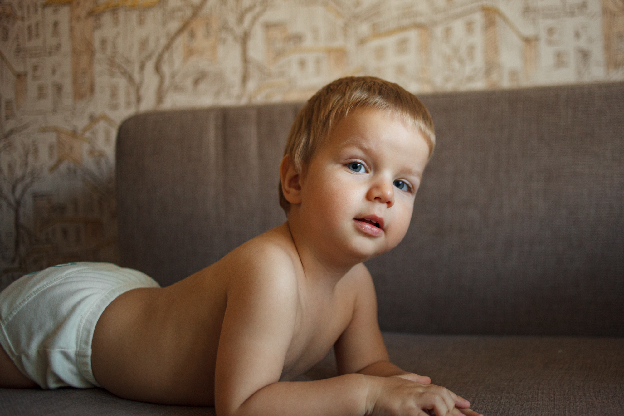 Домашняя фотосессия Владивосток. Свадебный фотограф во Владивостоке и Славянке