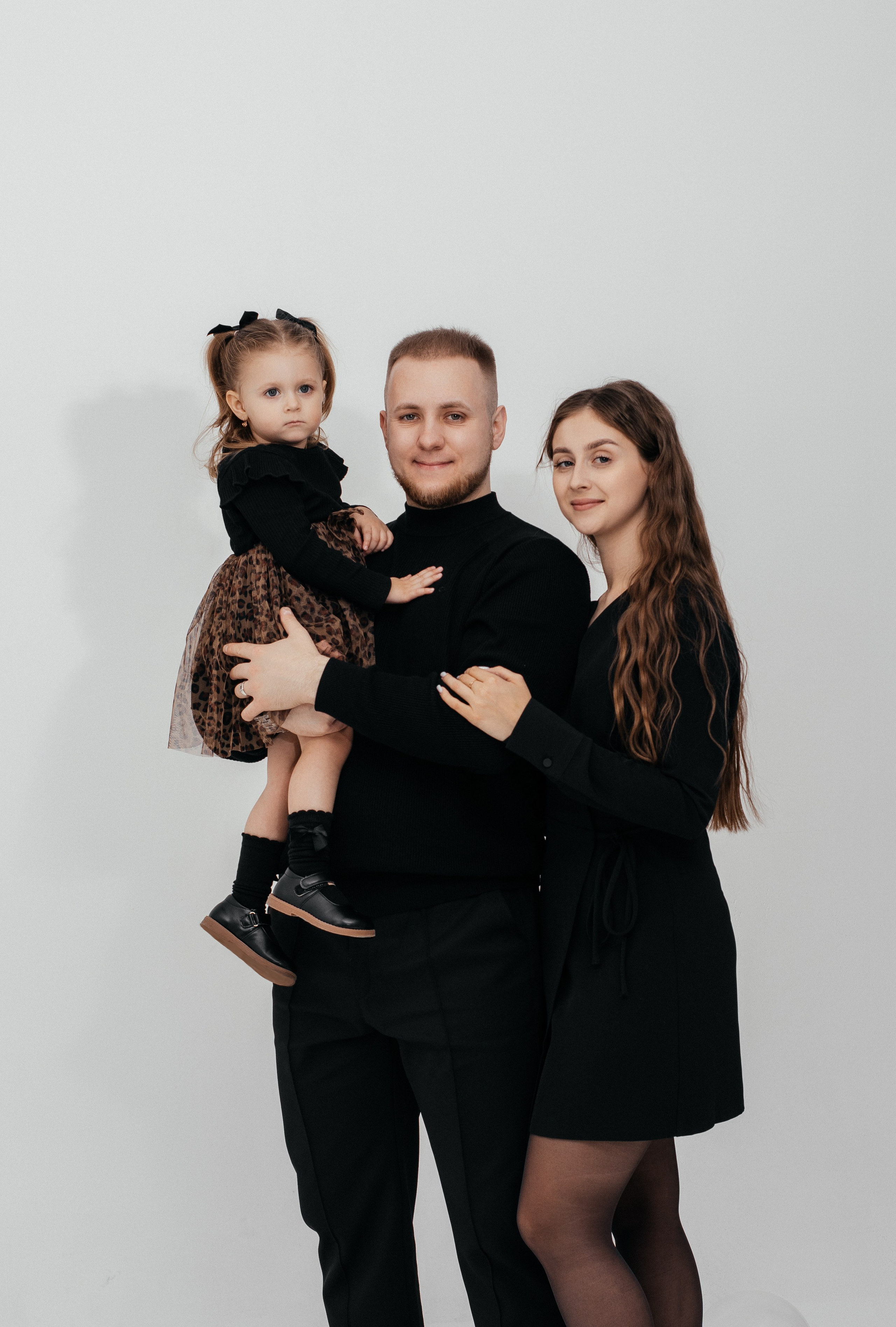 Вика, Женя и Ева. Свадебный и семейный фотограф Татьяна Нуякшева Новоалтайск — Барнаул