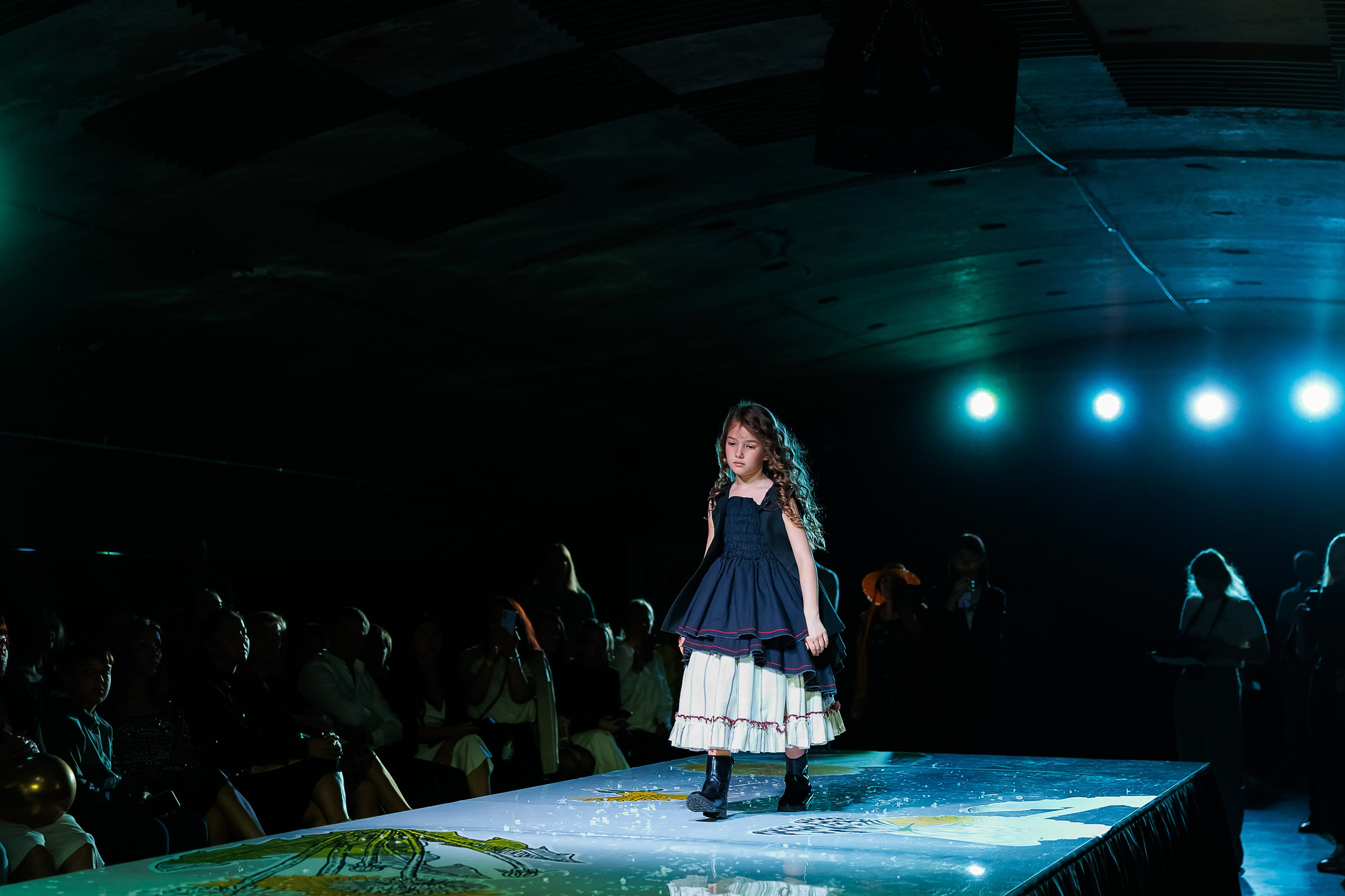 Показ Надежды Шибиной от журнала «Жираf». Фотограф Новосибирск — Наталья Гресь