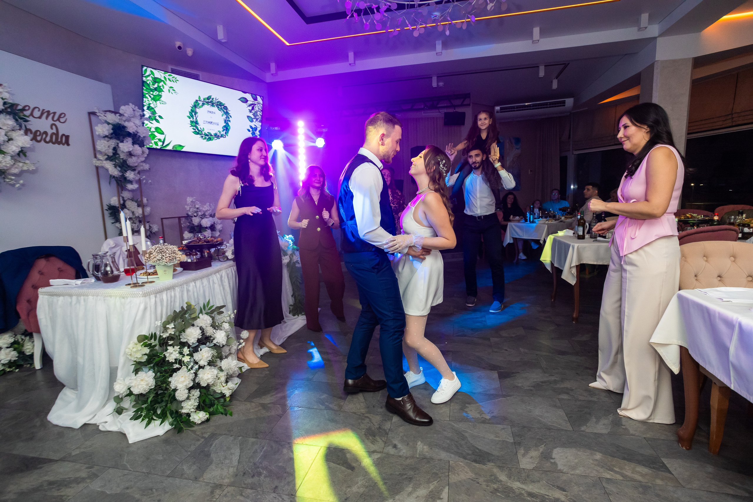 Банкет Иван и Даниэла. Репортажный фотограф Анапа