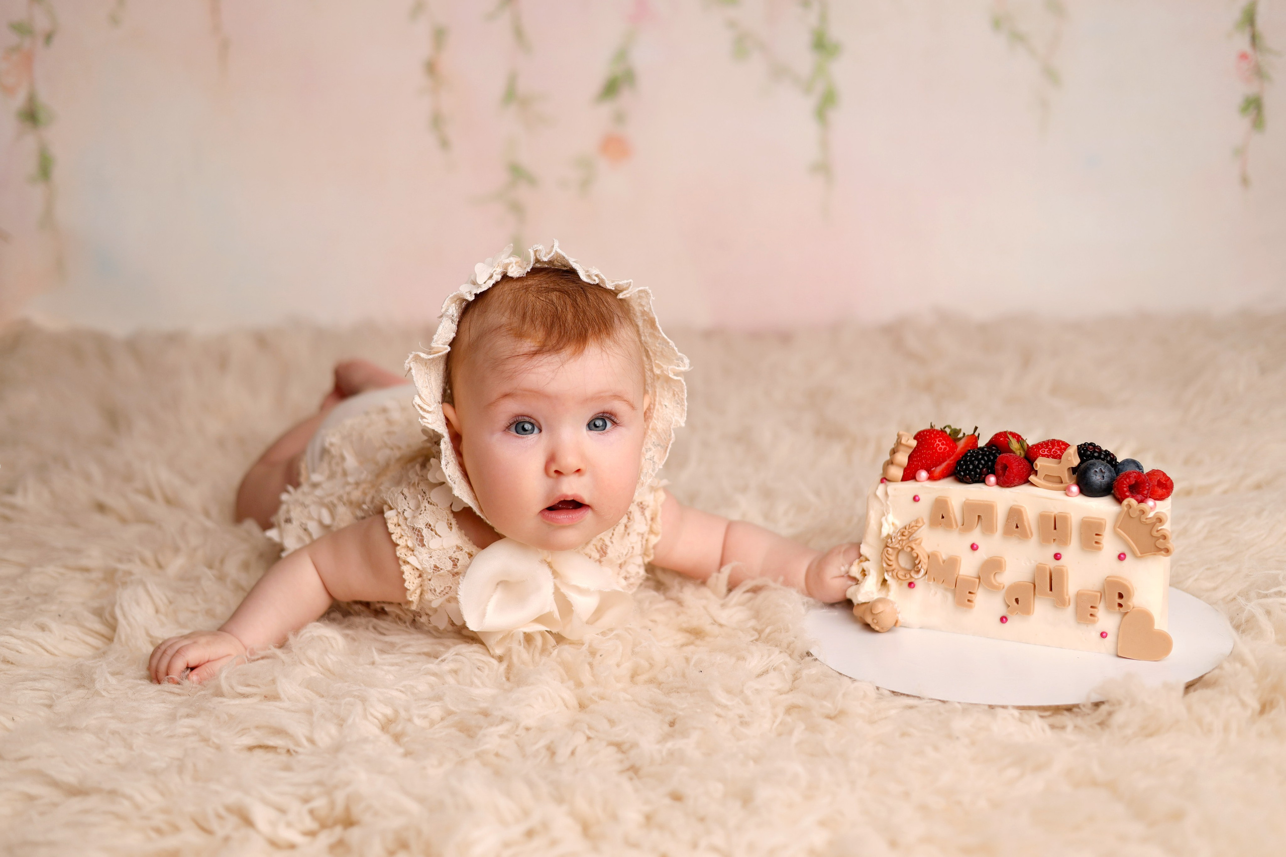Алане 6 месяцев. Фотограф новорожденных Москва. Ньюборн фотограф Москва