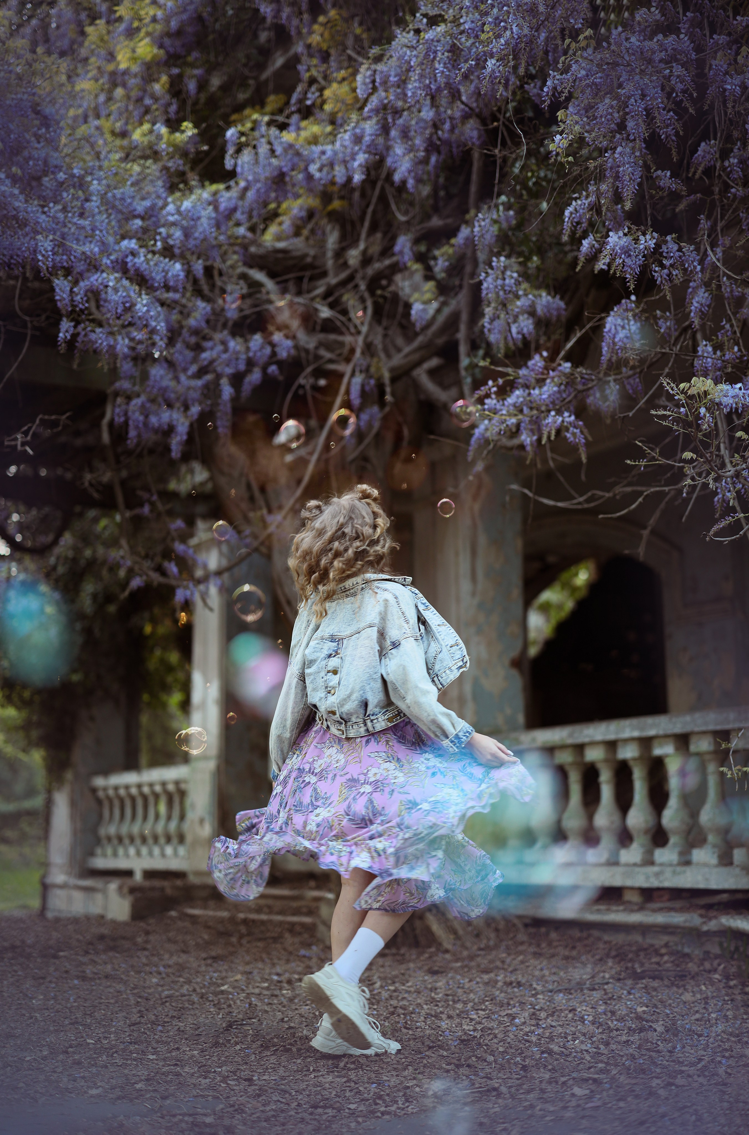 Фотосессия в глицинии для Юлии. Свадебный и семейный фотограф в Абхазии Жанна Соснина