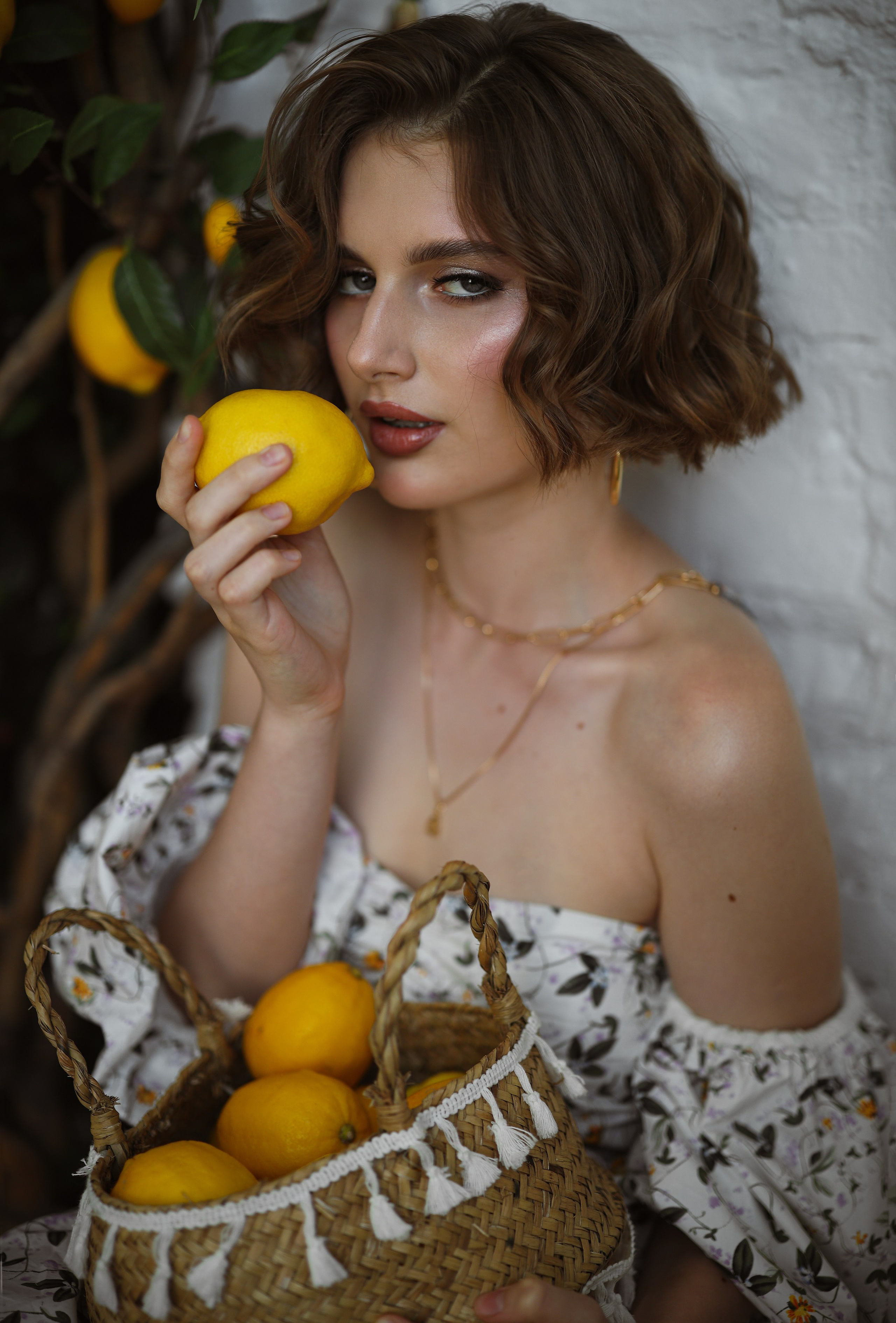 Фотосессия с Лимонами. Свадебный и семейный фотограф в Абхазии Жанна Соснина