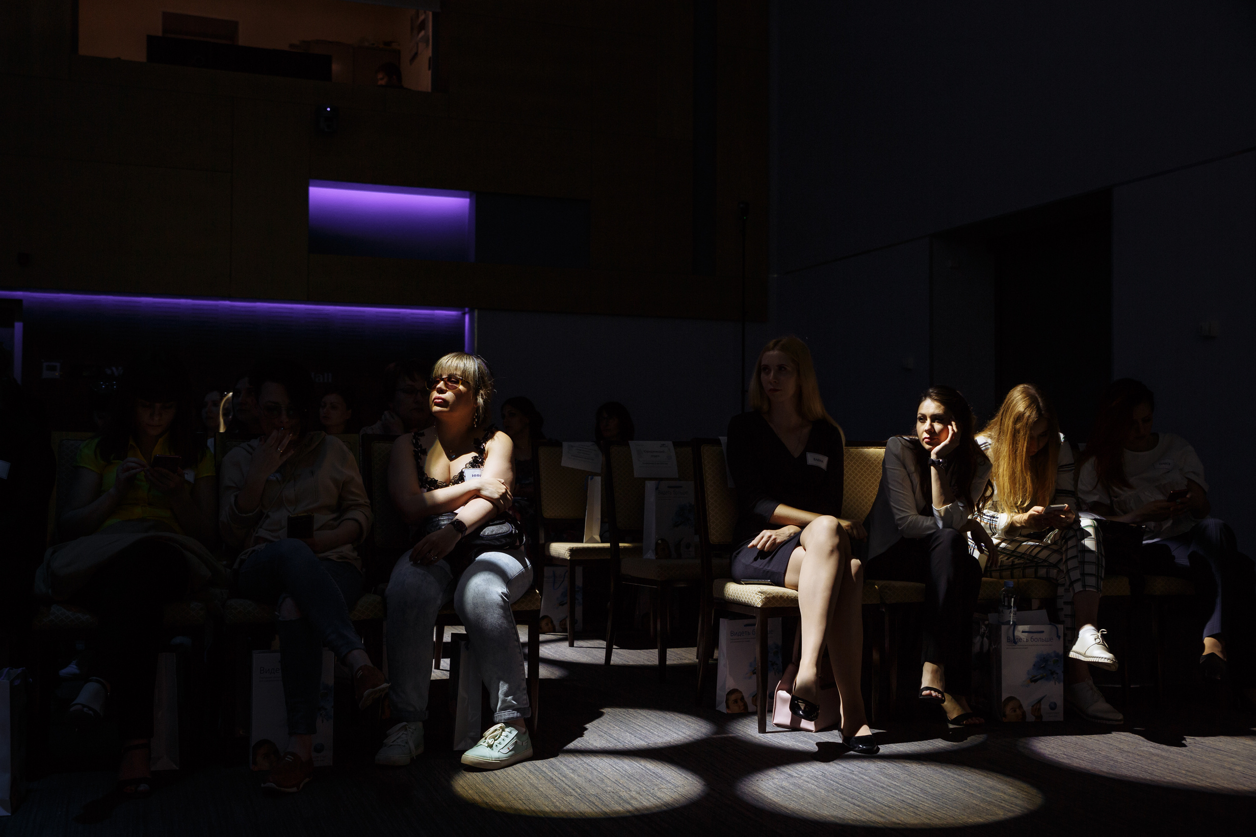 Мир оптики. Конференция в Volga hall. Свадебный и репортажный фотограф в Волгограде Антон Сидоренко