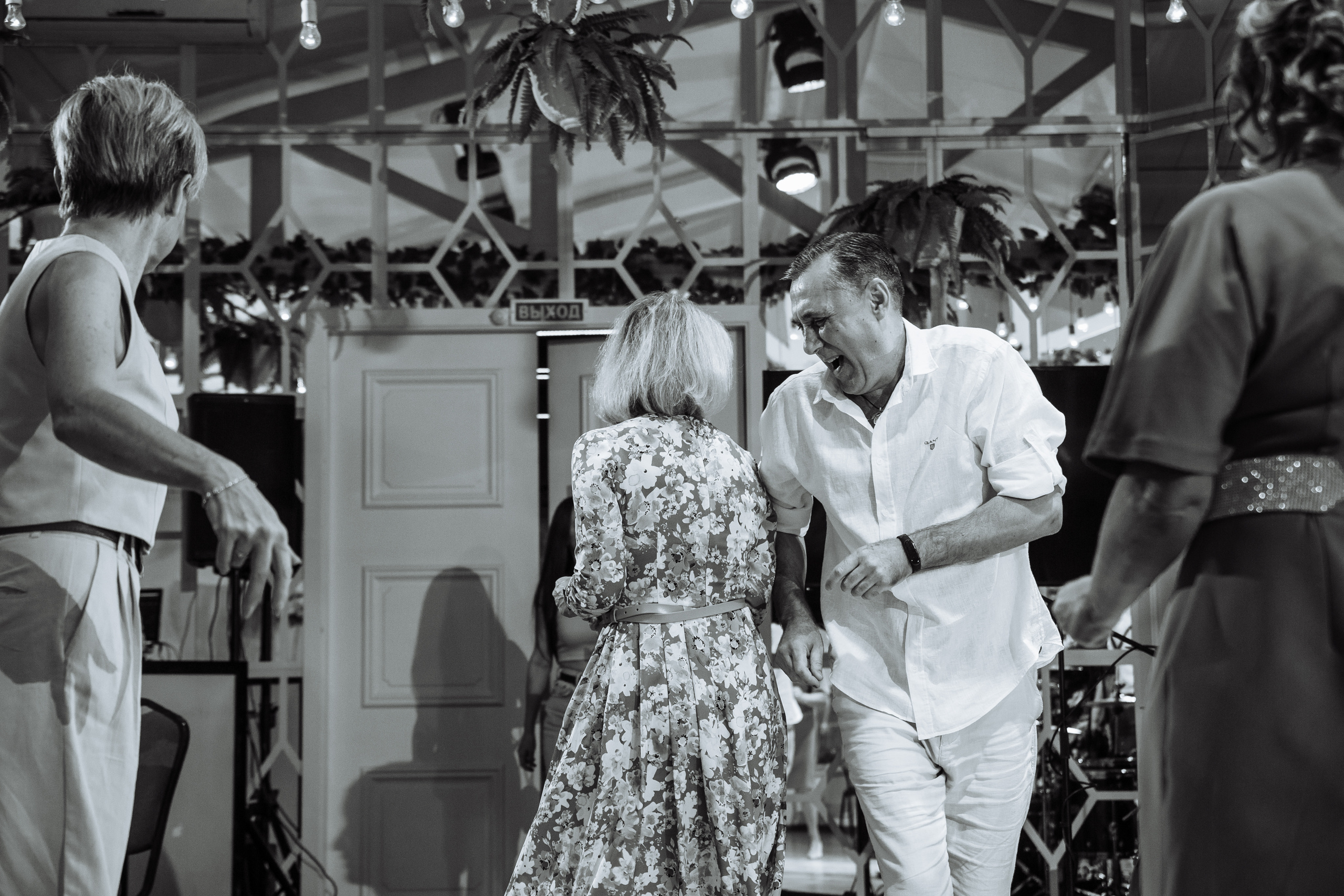 Илья и Виктория. Свадебный и репортажный фотограф в Волгограде Антон Сидоренко