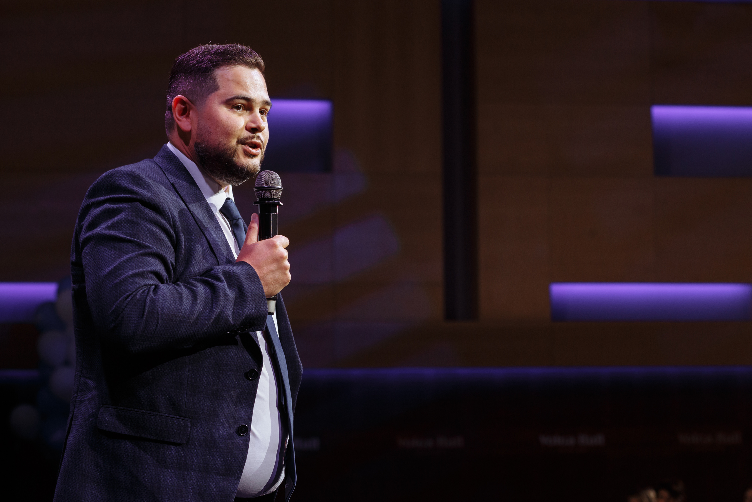 Мир оптики. Конференция в Volga hall. Свадебный и репортажный фотограф в Волгограде Антон Сидоренко
