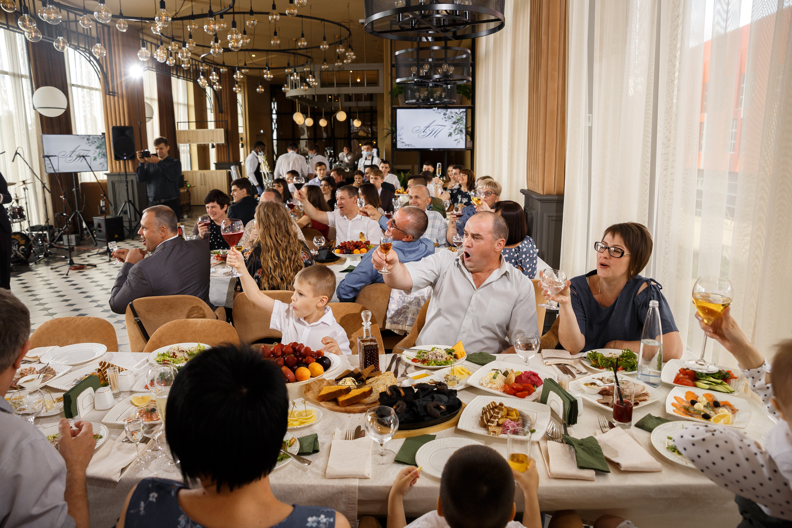 Андрей и Татьяна. Свадебный и репортажный фотограф в Волгограде Антон Сидоренко