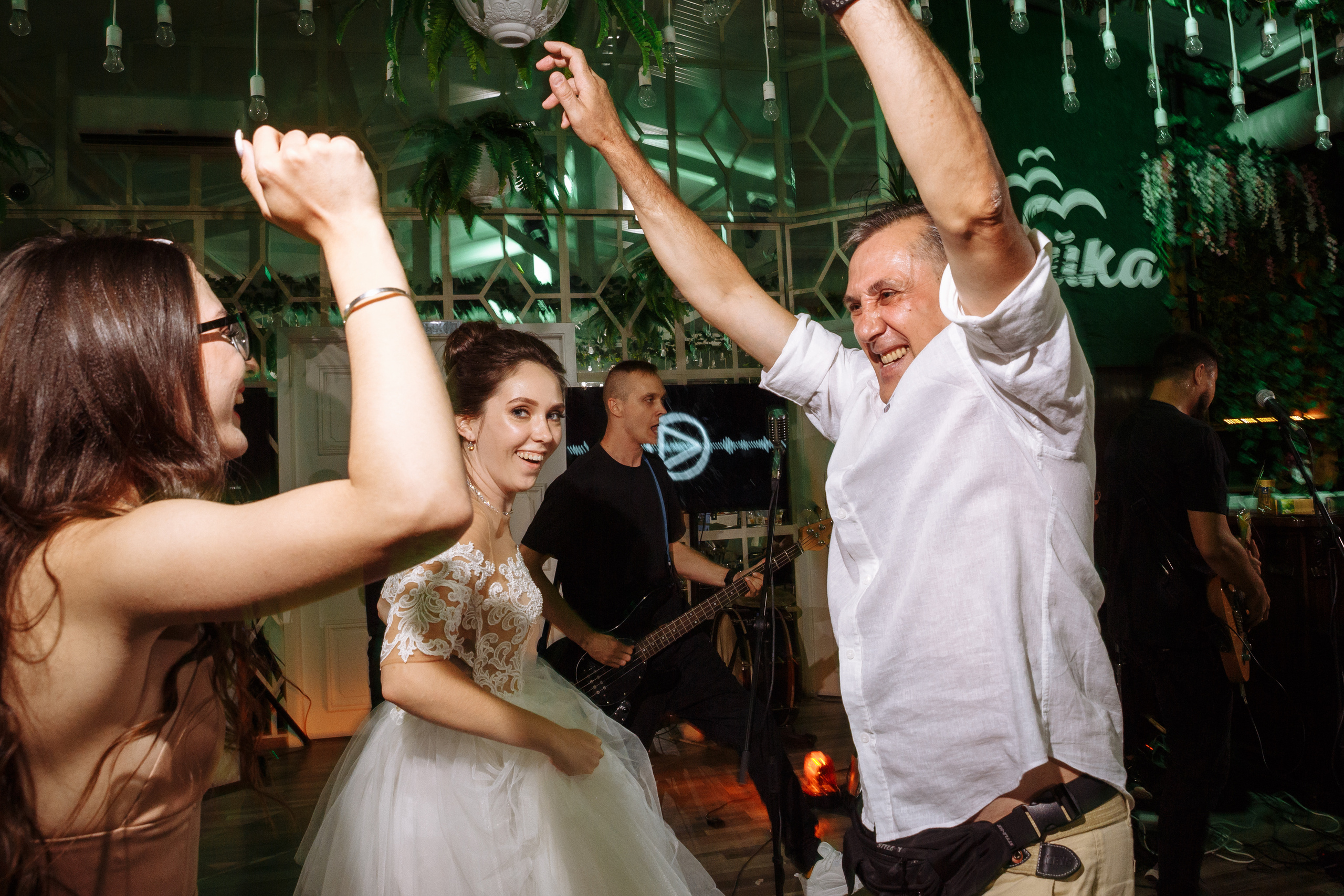 Илья и Виктория. Свадебный и репортажный фотограф в Волгограде Антон Сидоренко