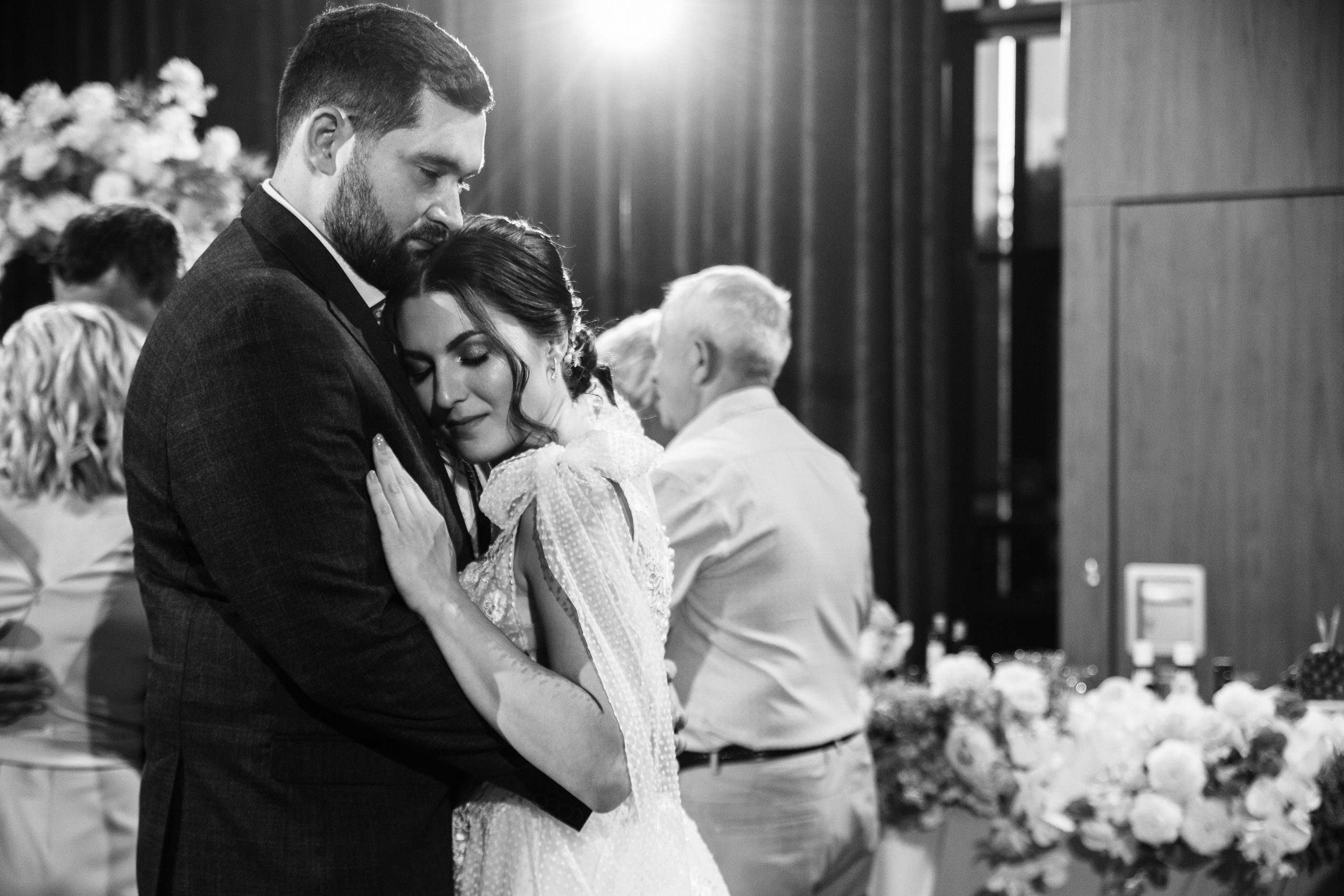 Андрей и Виктория. Свадебный и репортажный фотограф в Волгограде Антон Сидоренко