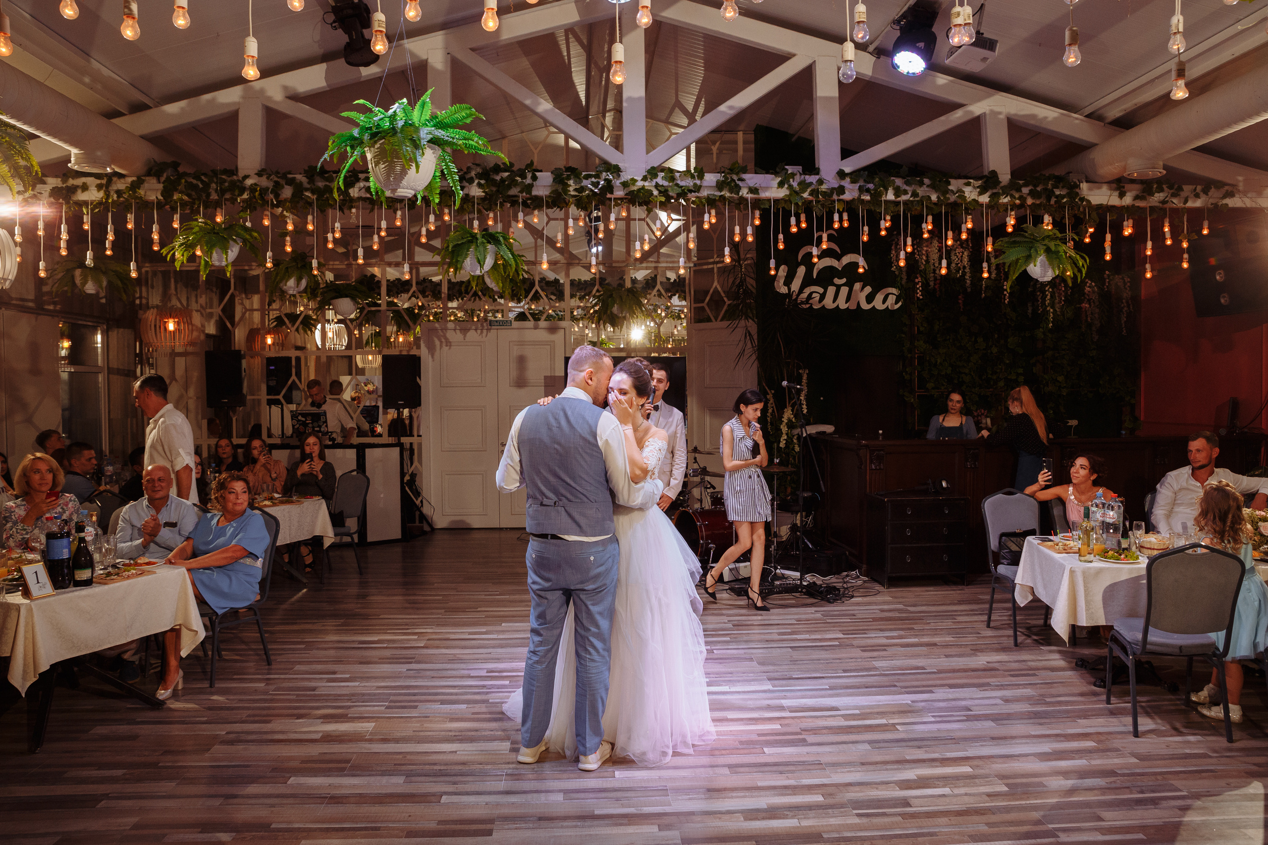 Илья и Виктория. Свадебный и репортажный фотограф в Волгограде Антон Сидоренко