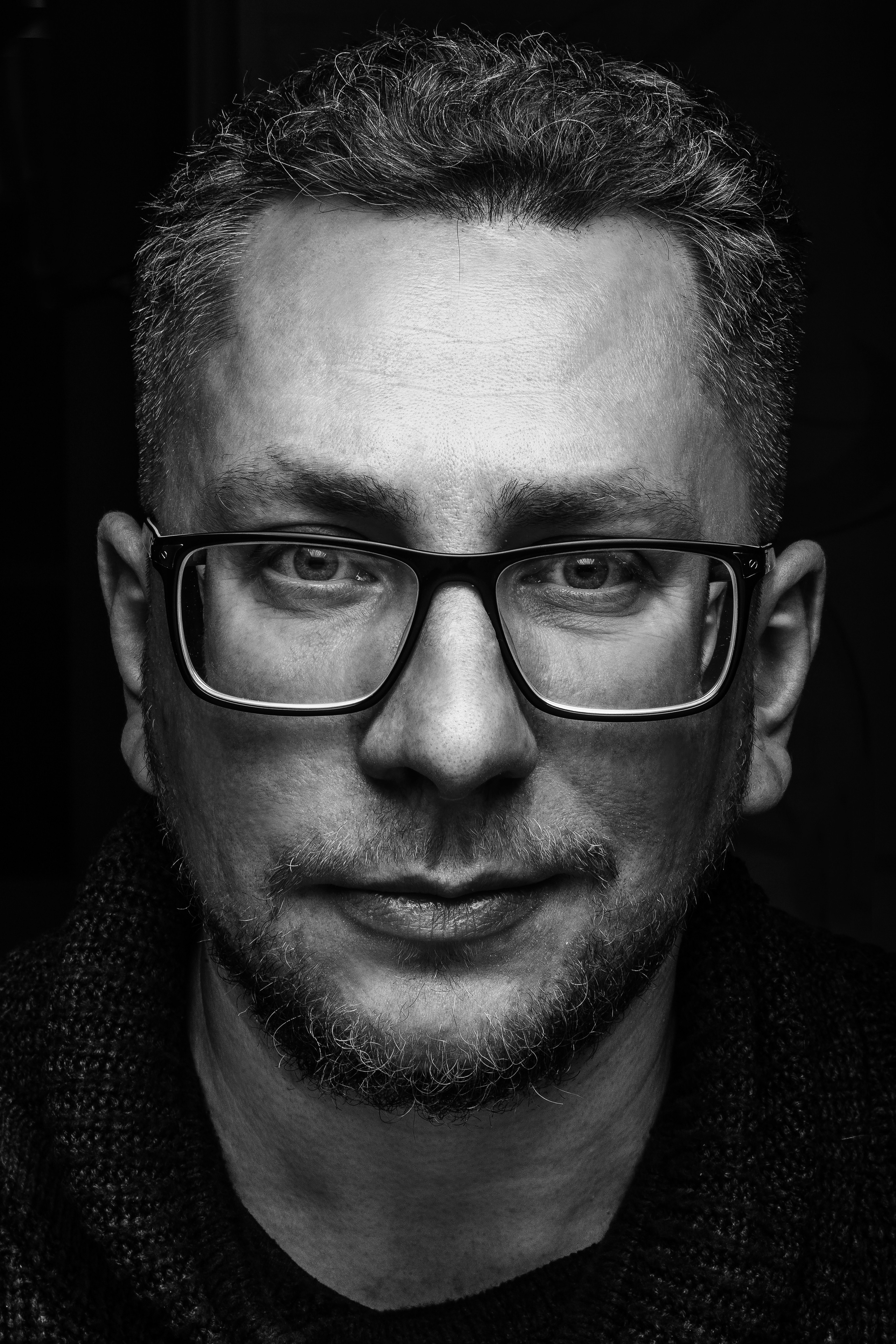 Проект: «Лица Волгограда». Свадебный и репортажный фотограф в Волгограде Антон Сидоренко