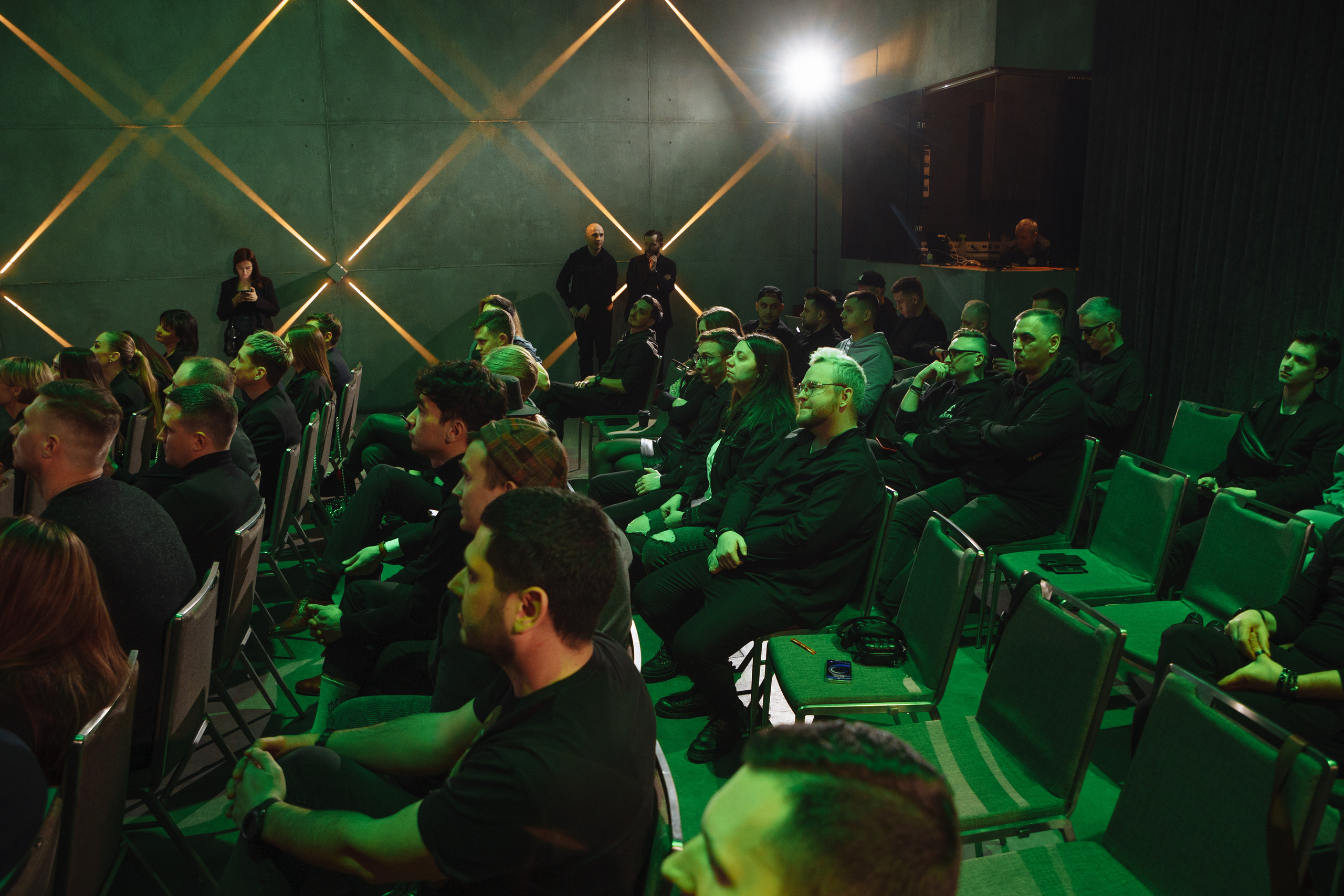 Провинциалы. Форум для ведущих. Свадебный и репортажный фотограф в Волгограде Антон Сидоренко