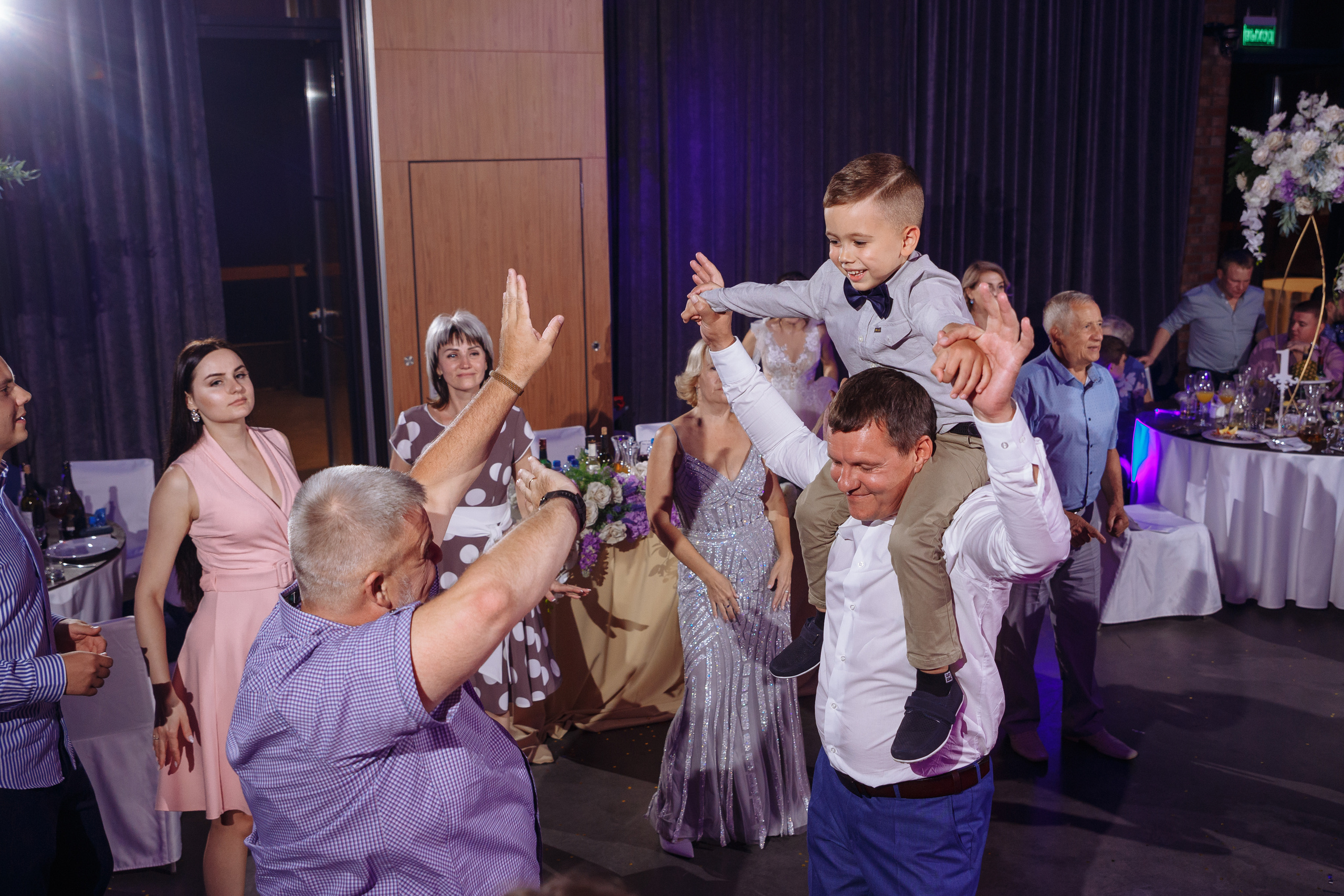 Андрей и Виктория. Свадебный и репортажный фотограф в Волгограде Антон Сидоренко