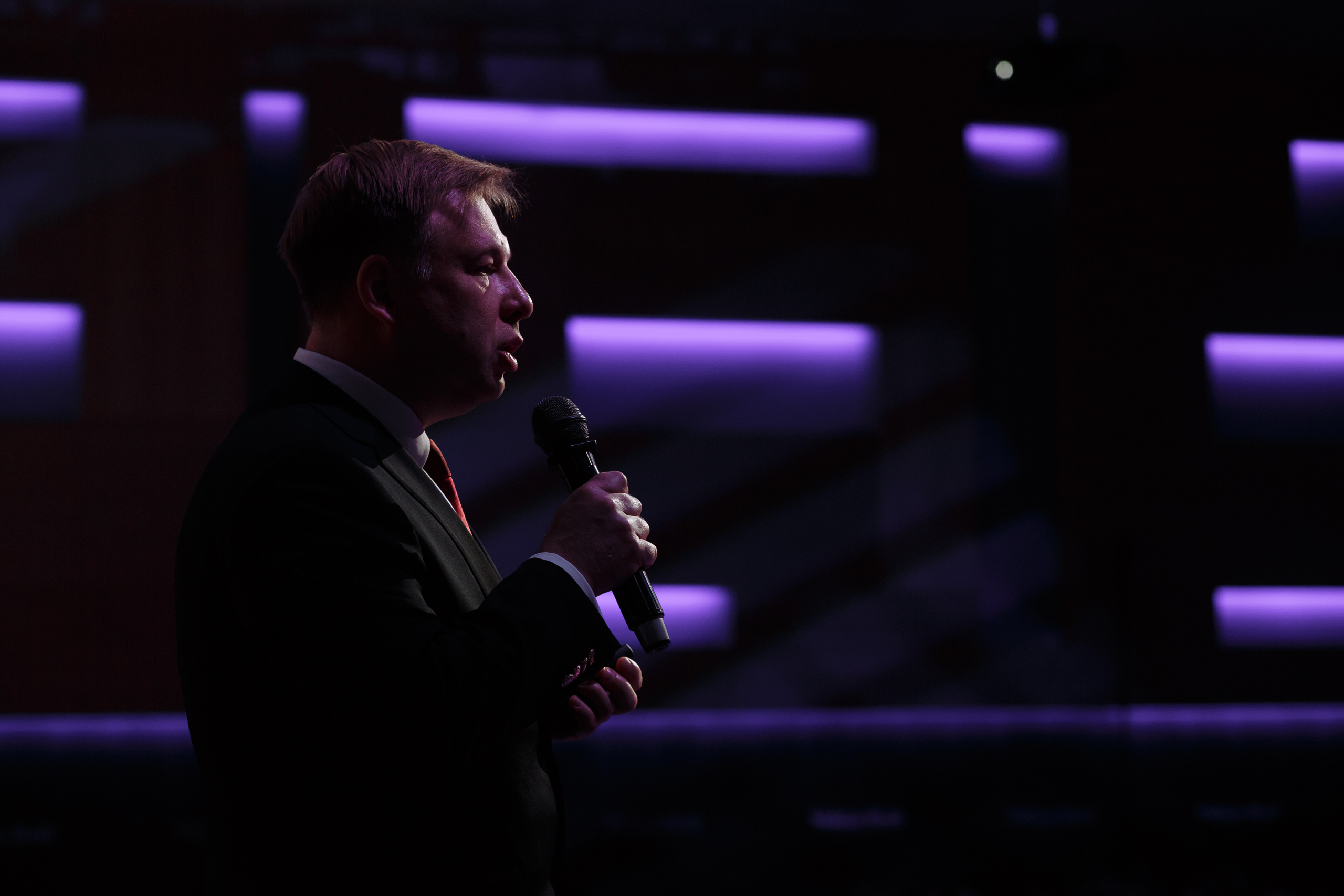 Мир оптики. Конференция в Volga hall. Свадебный и репортажный фотограф в Волгограде Антон Сидоренко