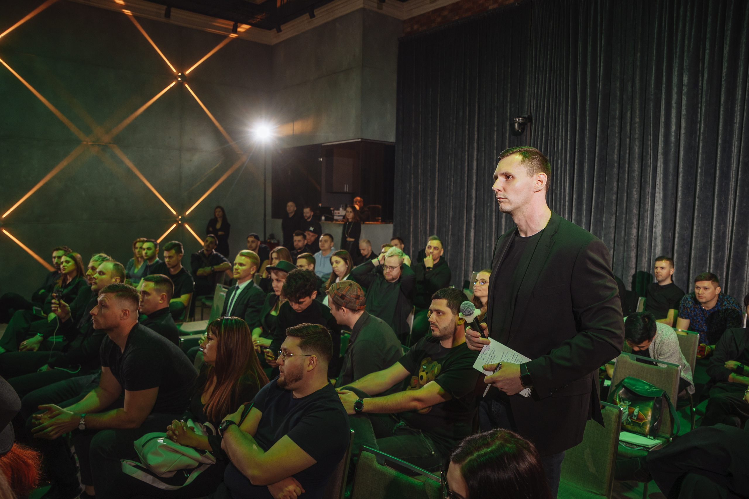 Провинциалы. Форум для ведущих. Свадебный и репортажный фотограф в Волгограде Антон Сидоренко