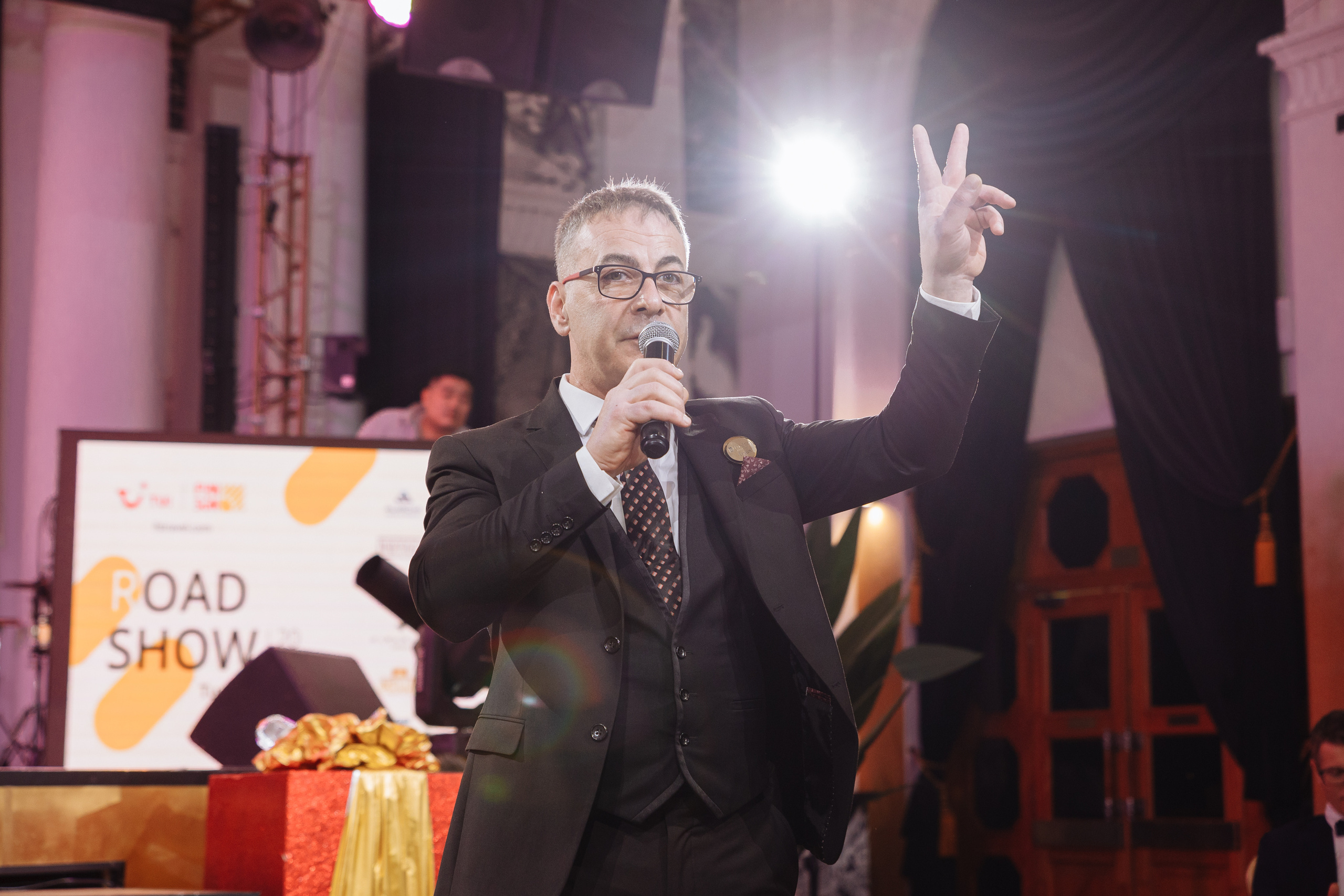 Road Show. Ресторан Волгоград. Свадебный и репортажный фотограф в Волгограде Антон Сидоренко