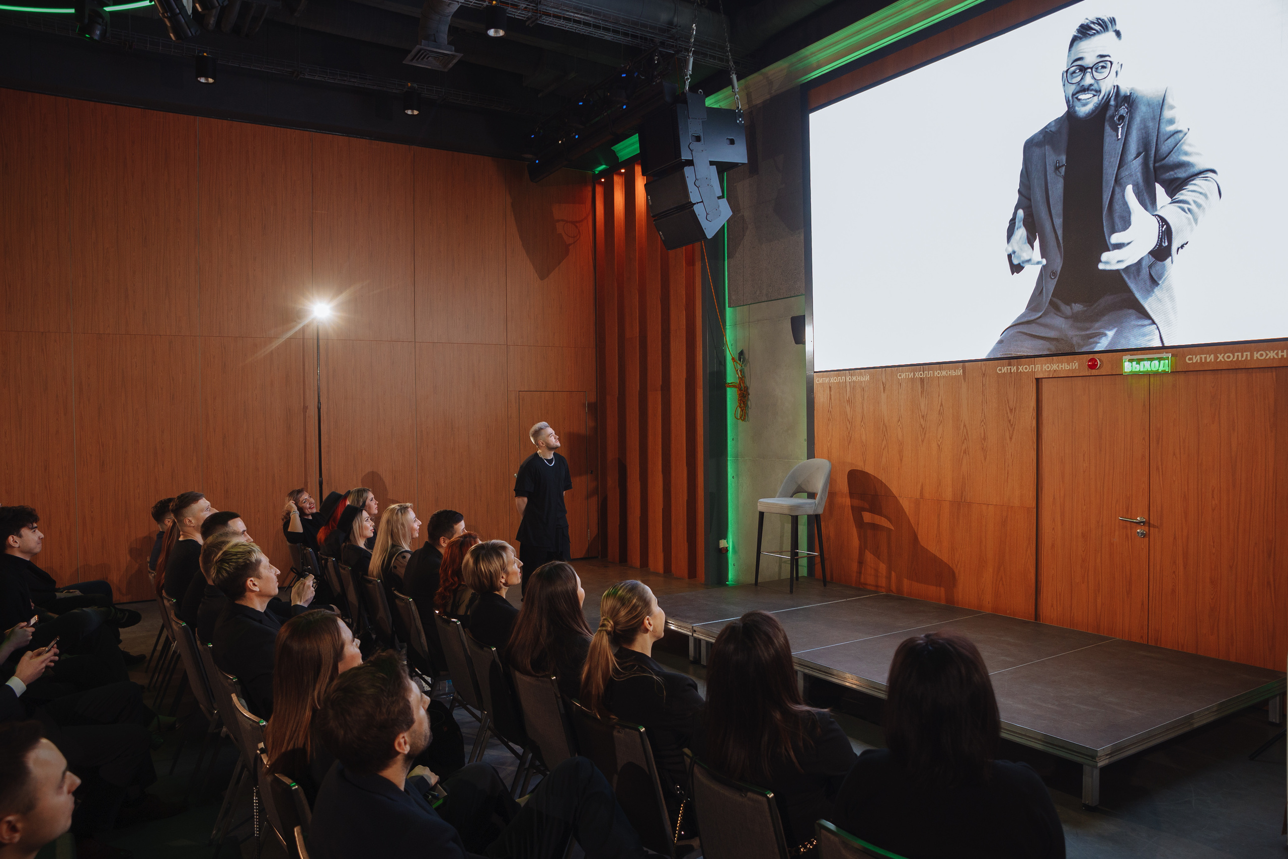 Провинциалы. Форум для ведущих. Свадебный и репортажный фотограф в Волгограде Антон Сидоренко