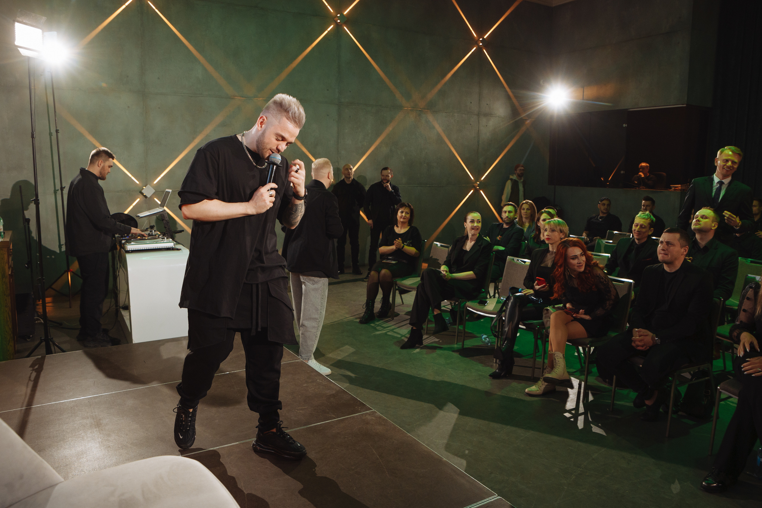 Провинциалы. Форум для ведущих. Свадебный и репортажный фотограф в Волгограде Антон Сидоренко