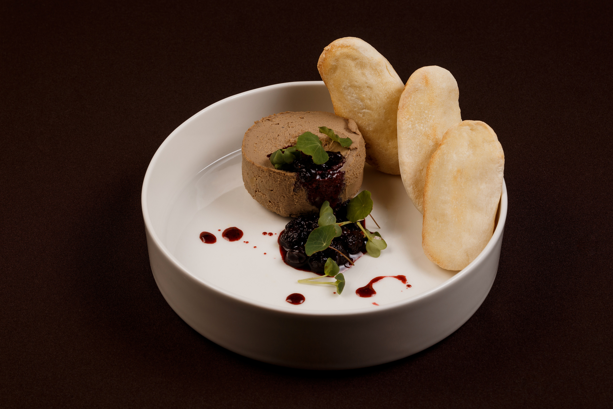 Ресторан Миля. Минимализм. Свадебный и репортажный фотограф в Волгограде Антон Сидоренко