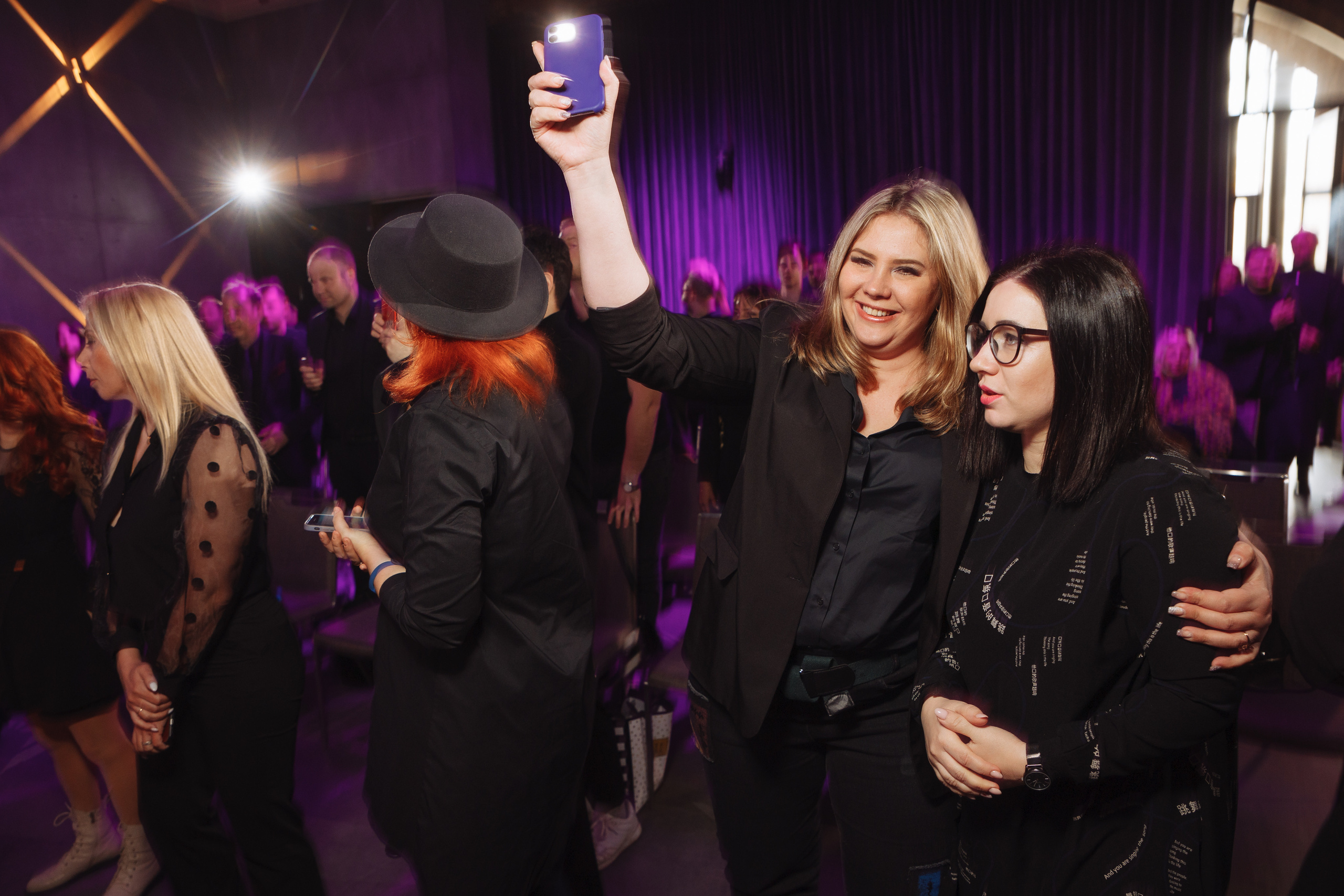 Провинциалы. Форум для ведущих. Свадебный и репортажный фотограф в Волгограде Антон Сидоренко