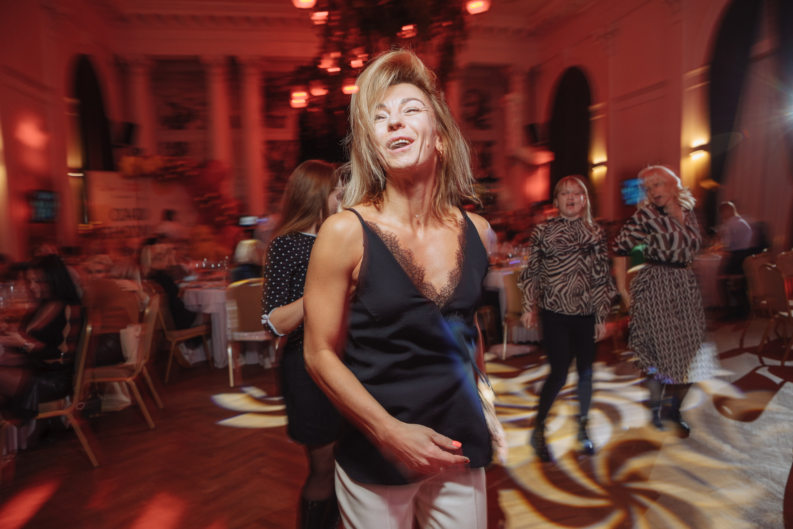 Road Show. Ресторан Волгоград. Свадебный и репортажный фотограф в Волгограде Антон Сидоренко