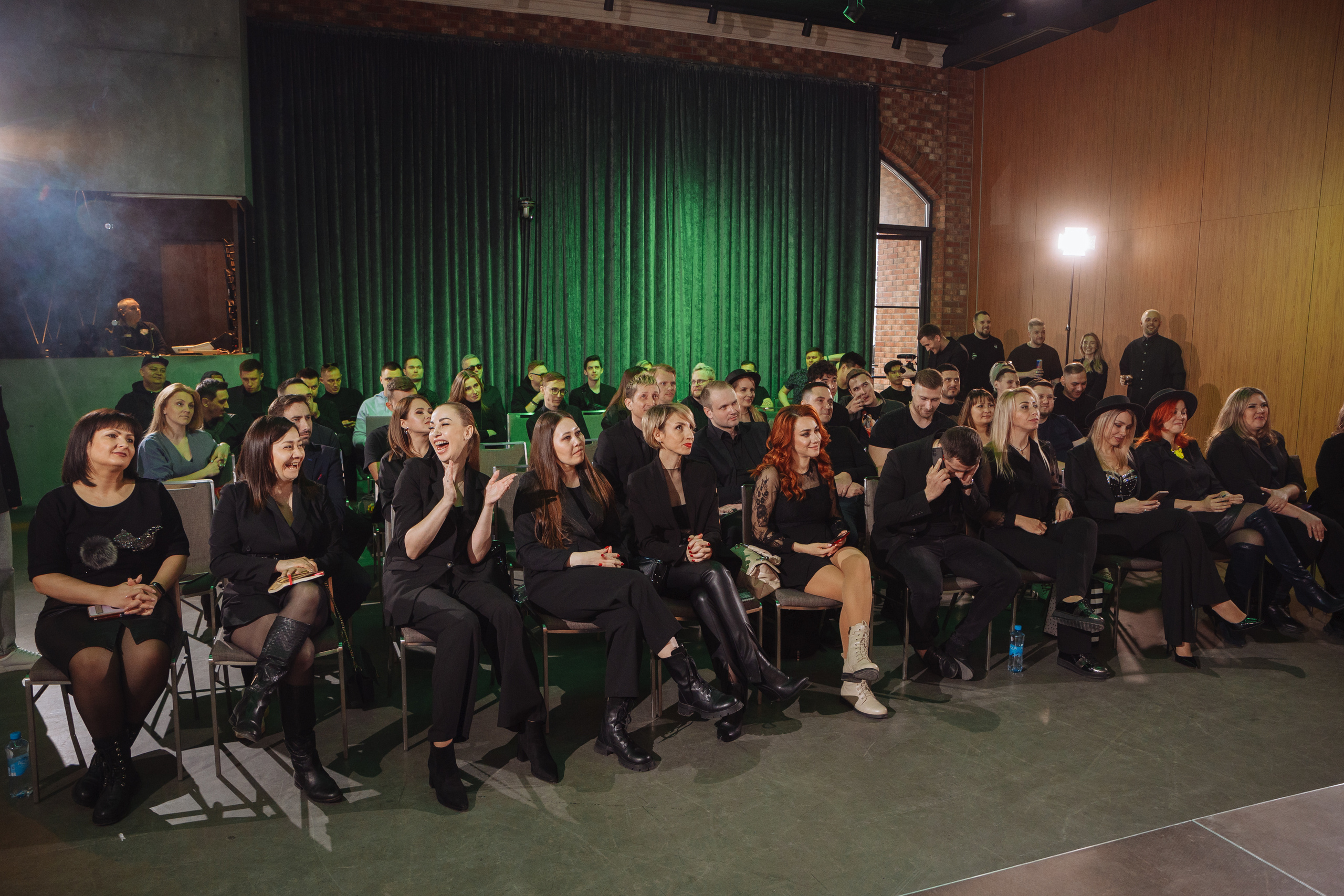 Провинциалы. Форум для ведущих. Свадебный и репортажный фотограф в Волгограде Антон Сидоренко