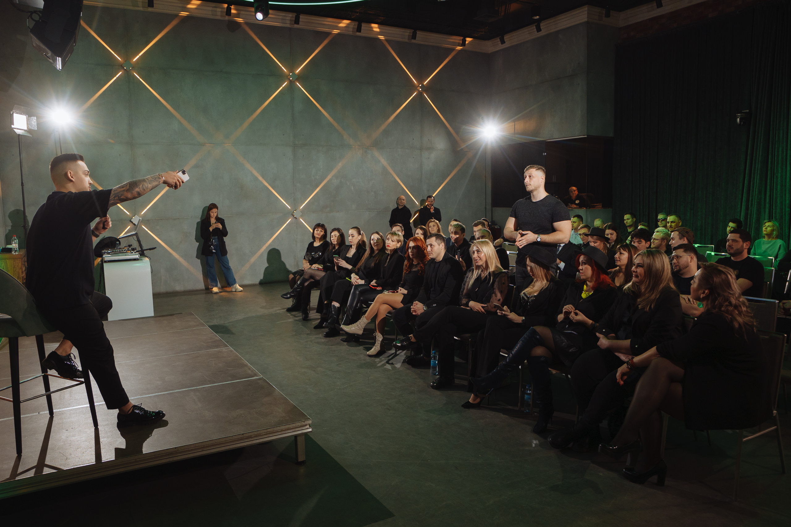 Провинциалы. Форум для ведущих. Свадебный и репортажный фотограф в Волгограде Антон Сидоренко