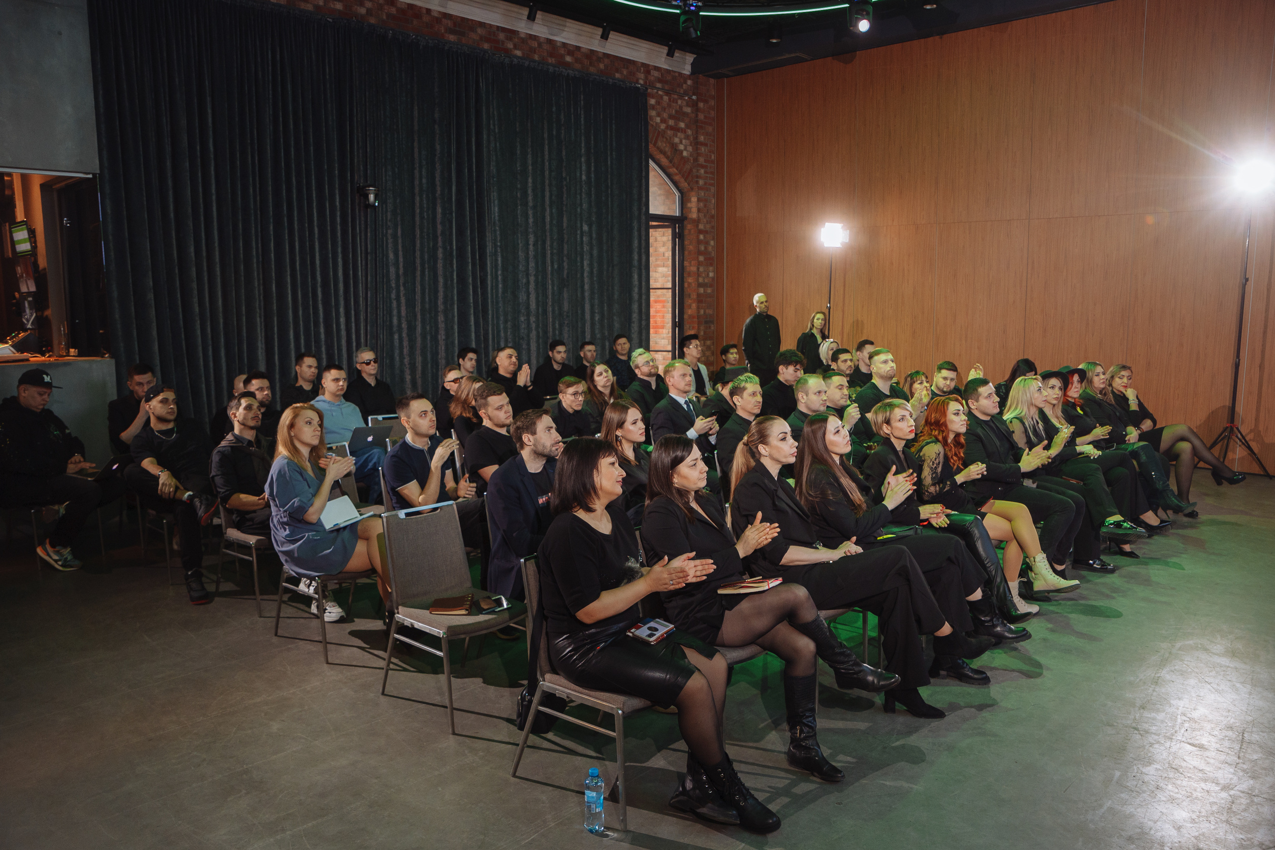 Провинциалы. Форум для ведущих. Свадебный и репортажный фотограф в Волгограде Антон Сидоренко