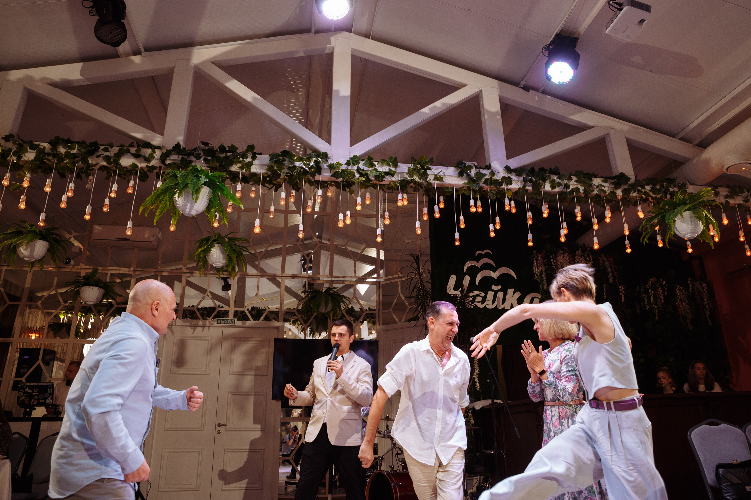 Илья и Виктория. Свадебный и репортажный фотограф в Волгограде Антон Сидоренко