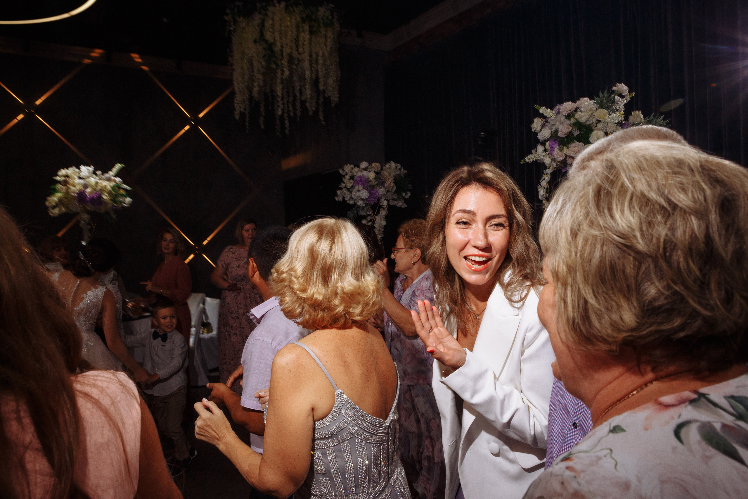 Андрей и Виктория. Свадебный и репортажный фотограф в Волгограде Антон Сидоренко