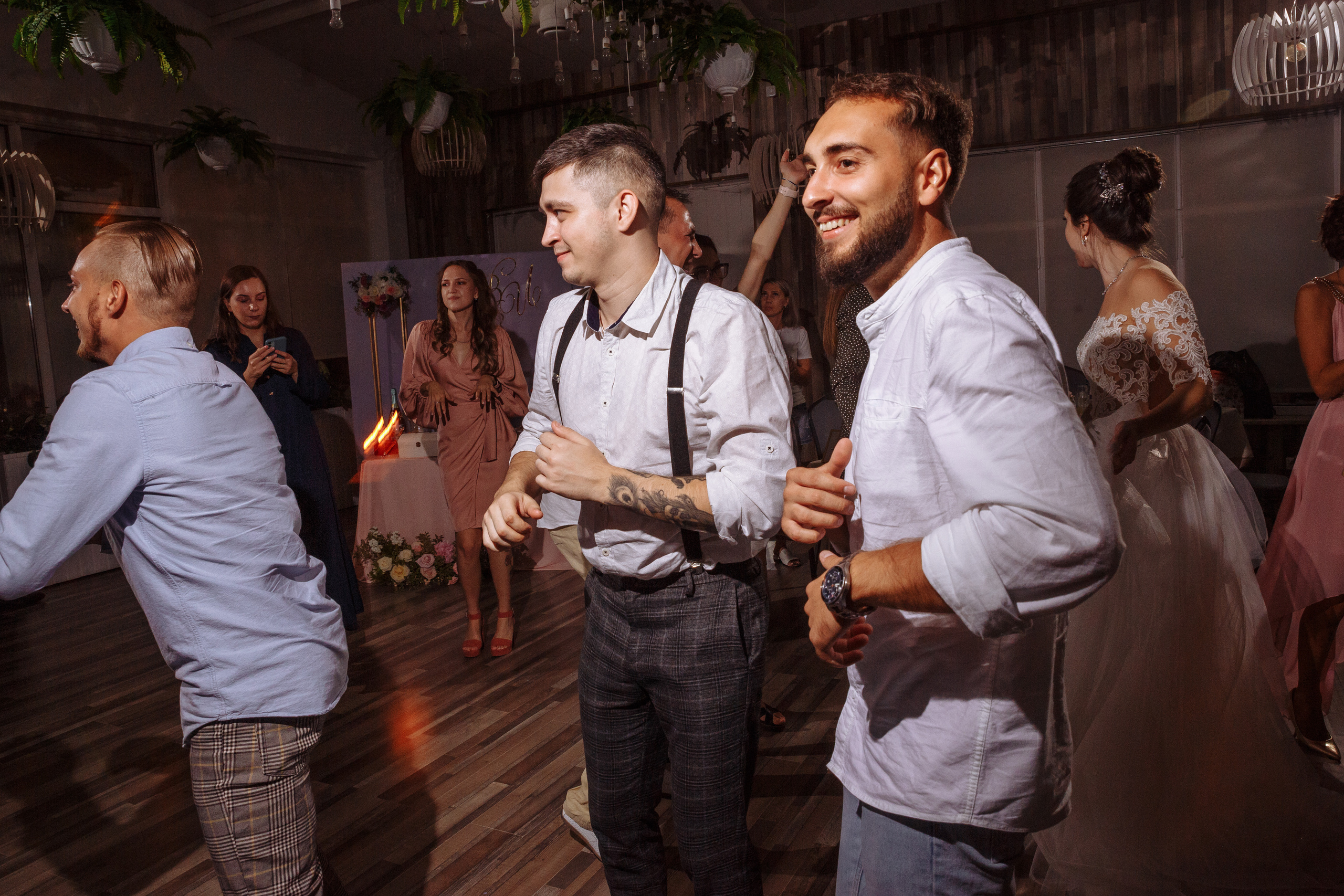 Илья и Виктория. Свадебный и репортажный фотограф в Волгограде Антон Сидоренко