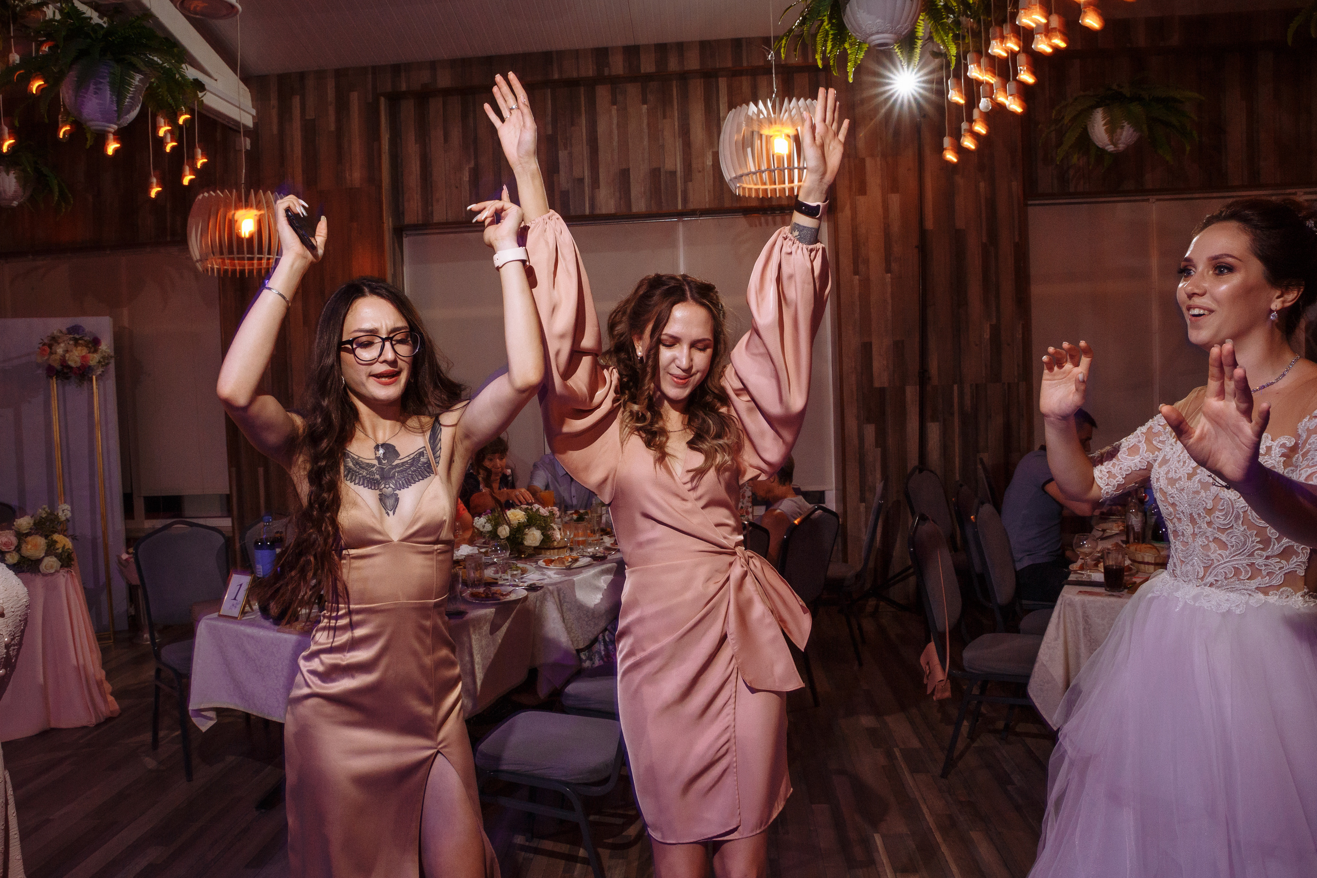 Илья и Виктория. Свадебный и репортажный фотограф в Волгограде Антон Сидоренко