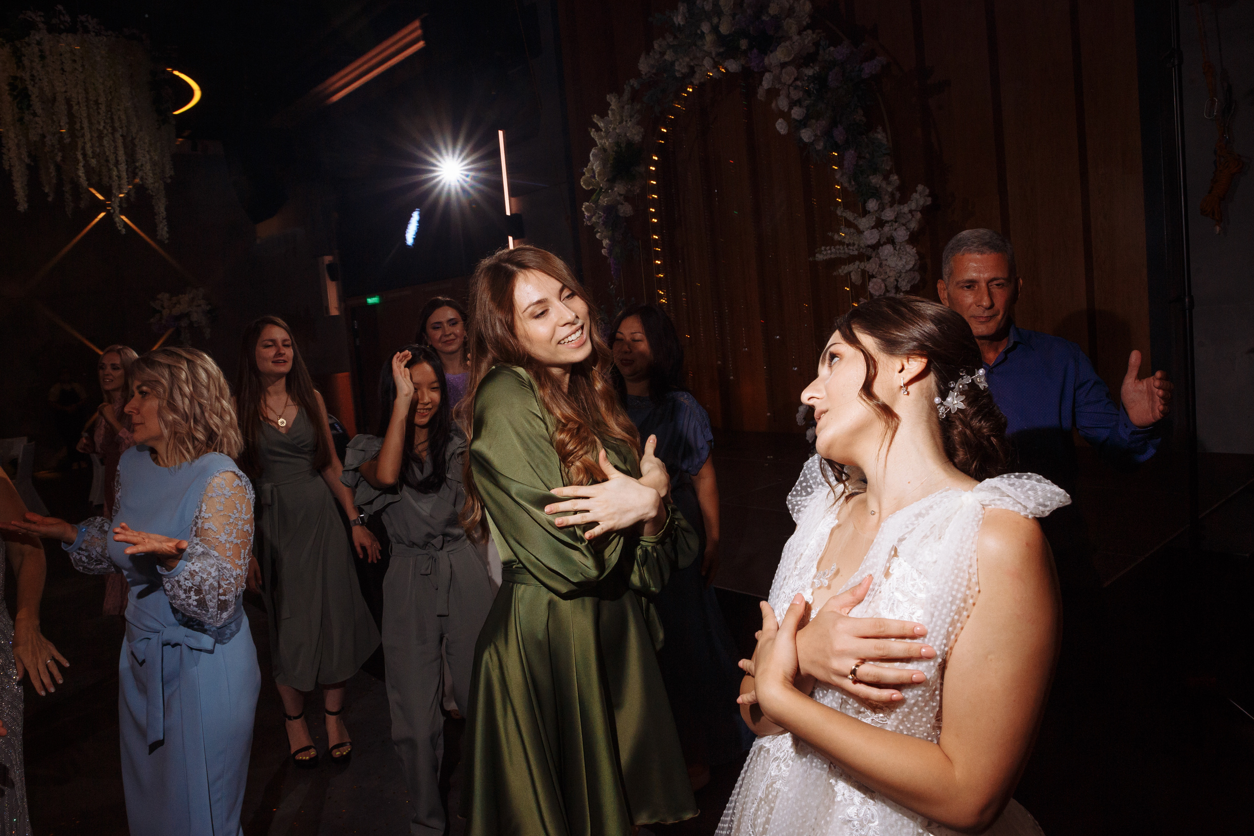 Андрей и Виктория. Свадебный и репортажный фотограф в Волгограде Антон Сидоренко