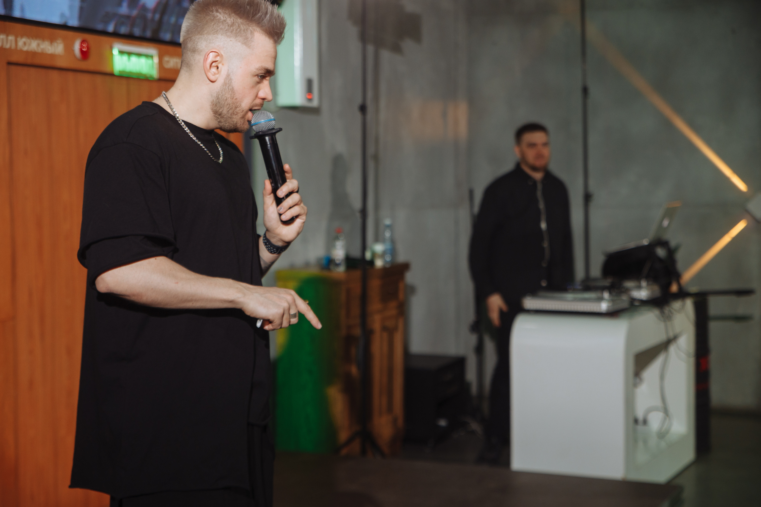 Провинциалы. Форум для ведущих. Свадебный и репортажный фотограф в Волгограде Антон Сидоренко