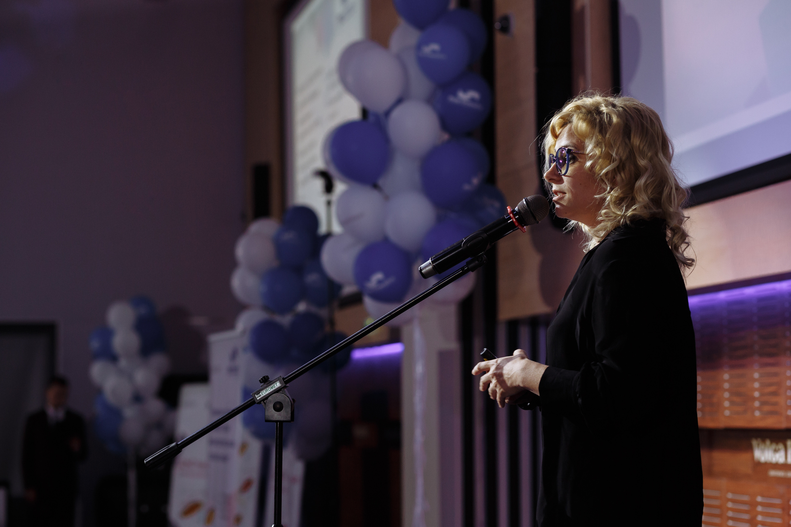 Мир оптики. Конференция в Volga hall. Свадебный и репортажный фотограф в Волгограде Антон Сидоренко