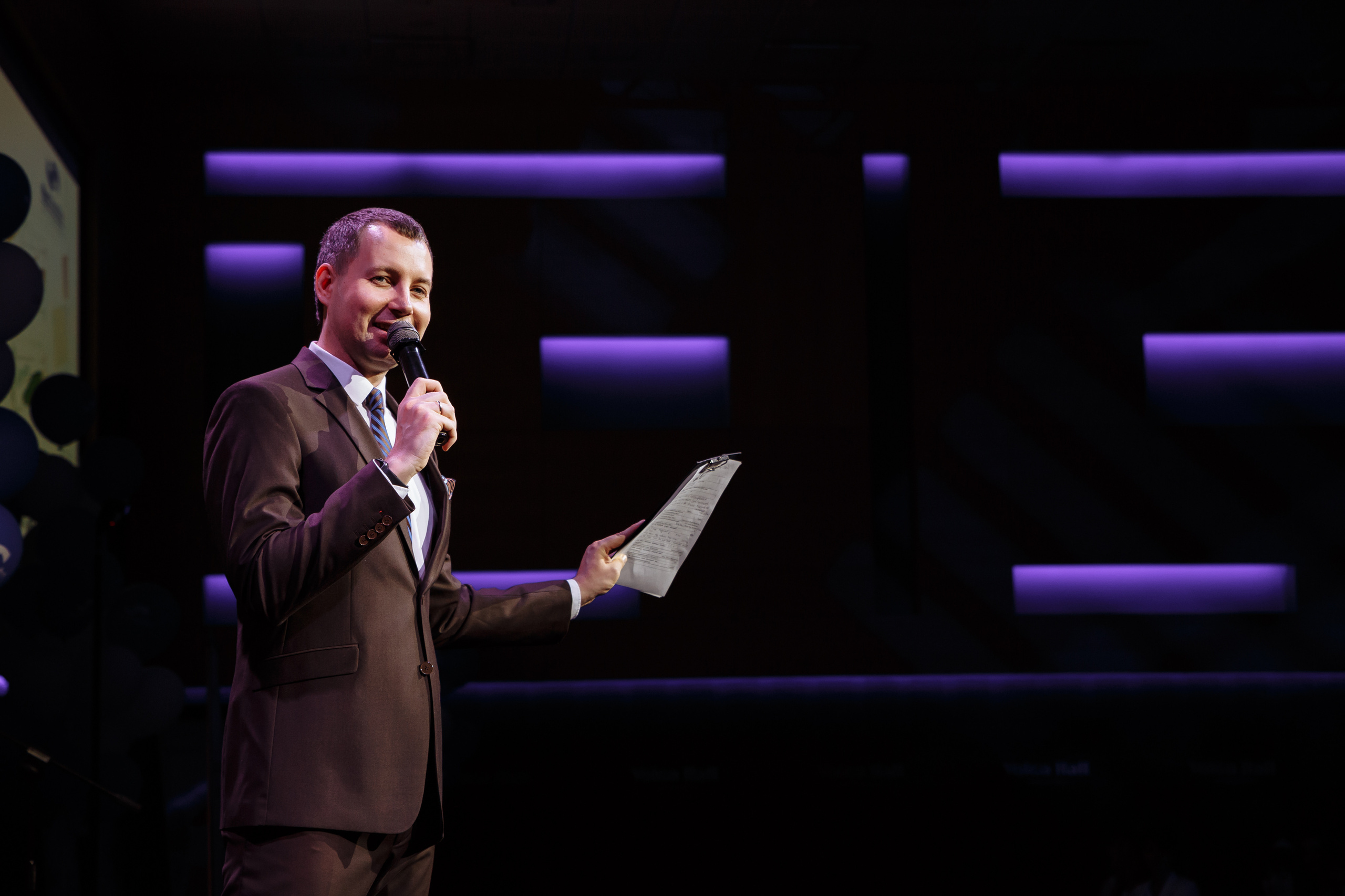 Мир оптики. Конференция в Volga hall. Свадебный и репортажный фотограф в Волгограде Антон Сидоренко