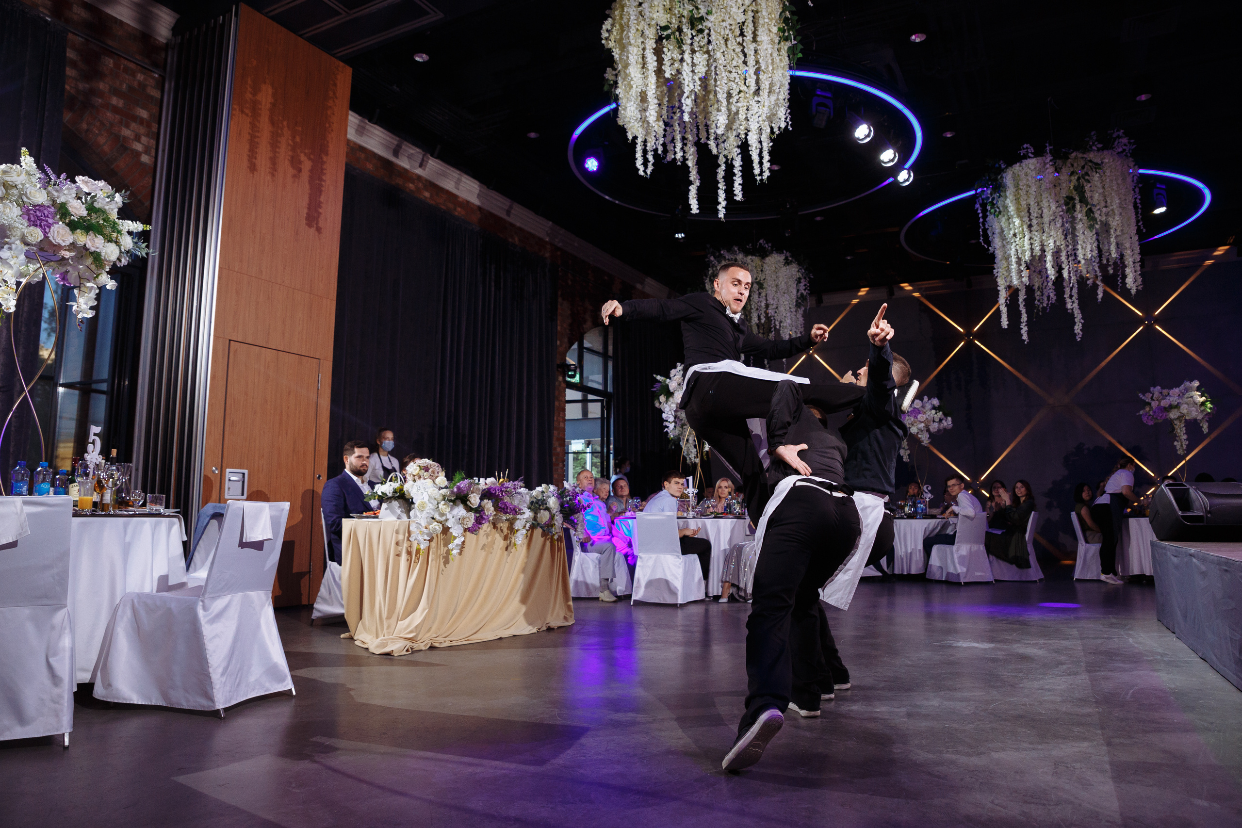 Андрей и Виктория. Свадебный и репортажный фотограф в Волгограде Антон Сидоренко