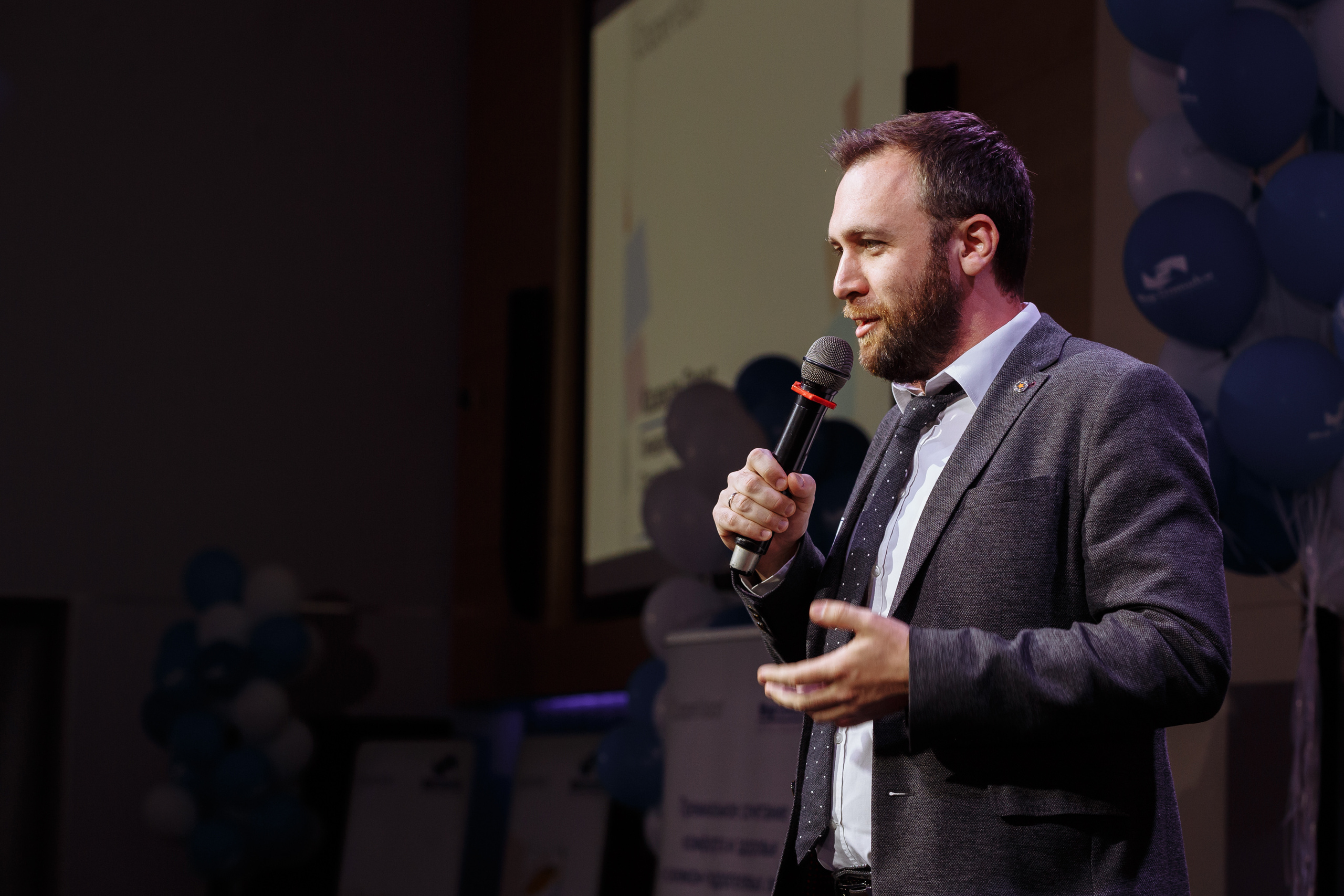 Мир оптики. Конференция в Volga hall. Свадебный и репортажный фотограф в Волгограде Антон Сидоренко