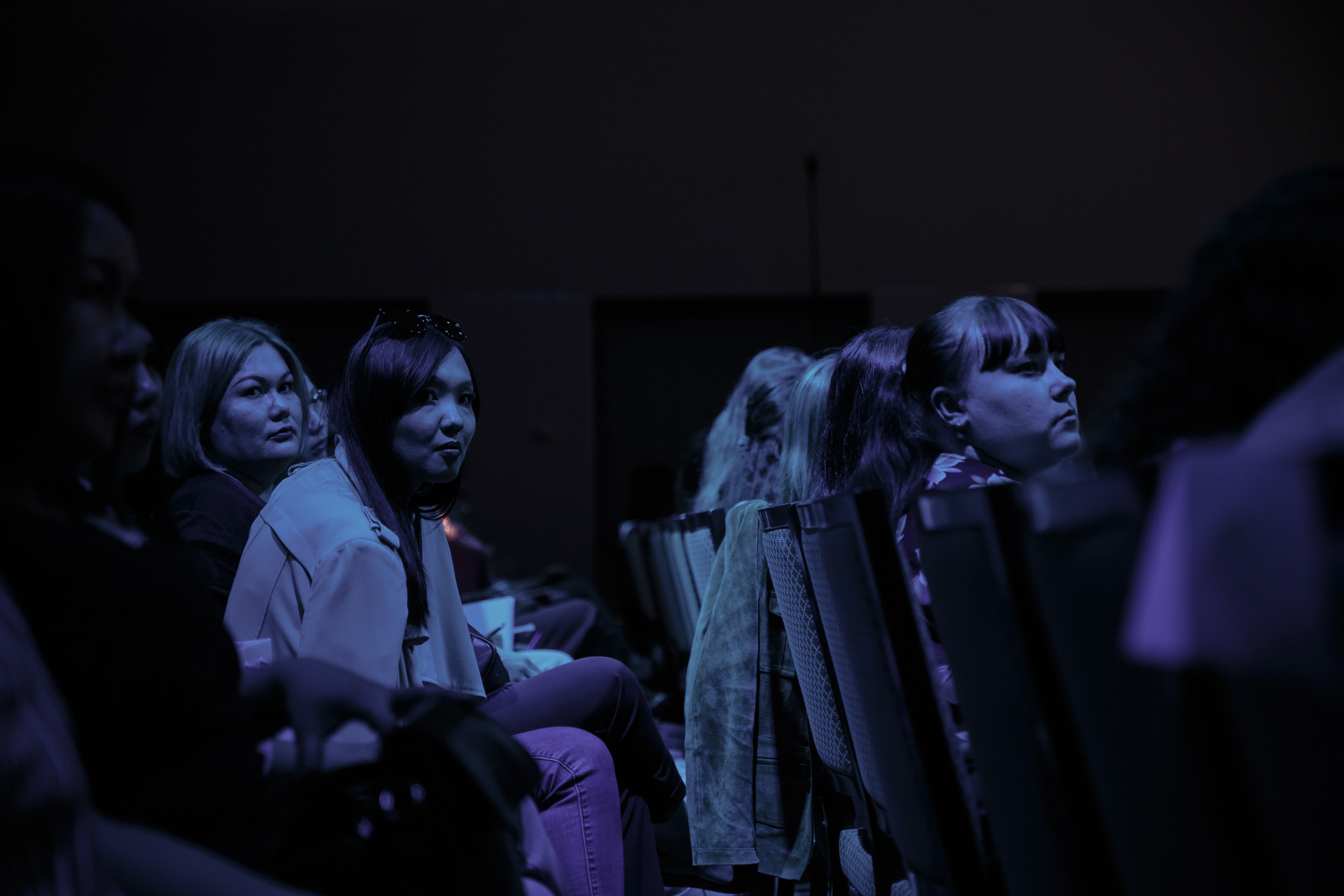 Мир оптики. Конференция в Volga hall. Свадебный и репортажный фотограф в Волгограде Антон Сидоренко