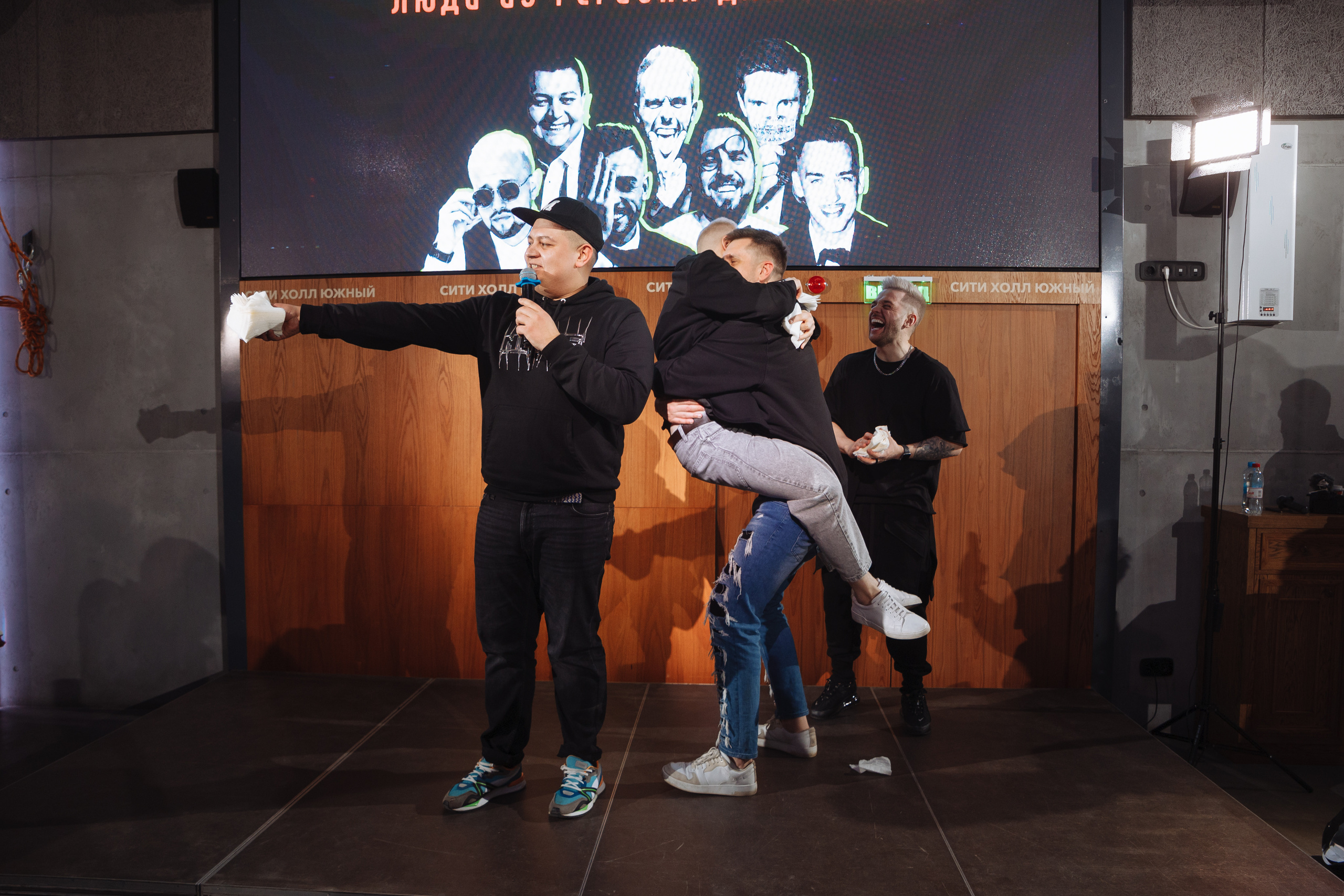 Провинциалы. Форум для ведущих. Свадебный и репортажный фотограф в Волгограде Антон Сидоренко