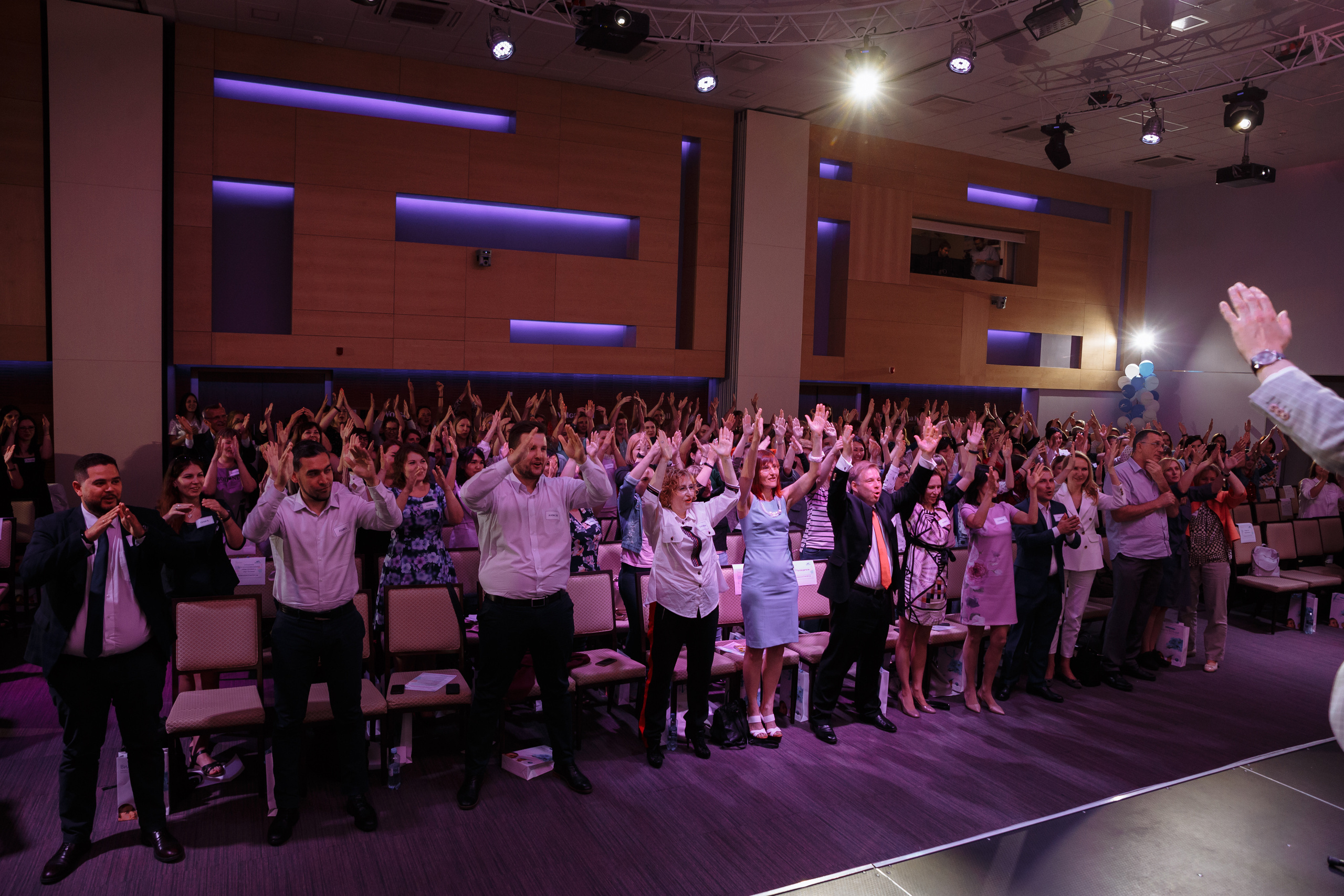 Мир оптики. Конференция в Volga hall. Свадебный и репортажный фотограф в Волгограде Антон Сидоренко