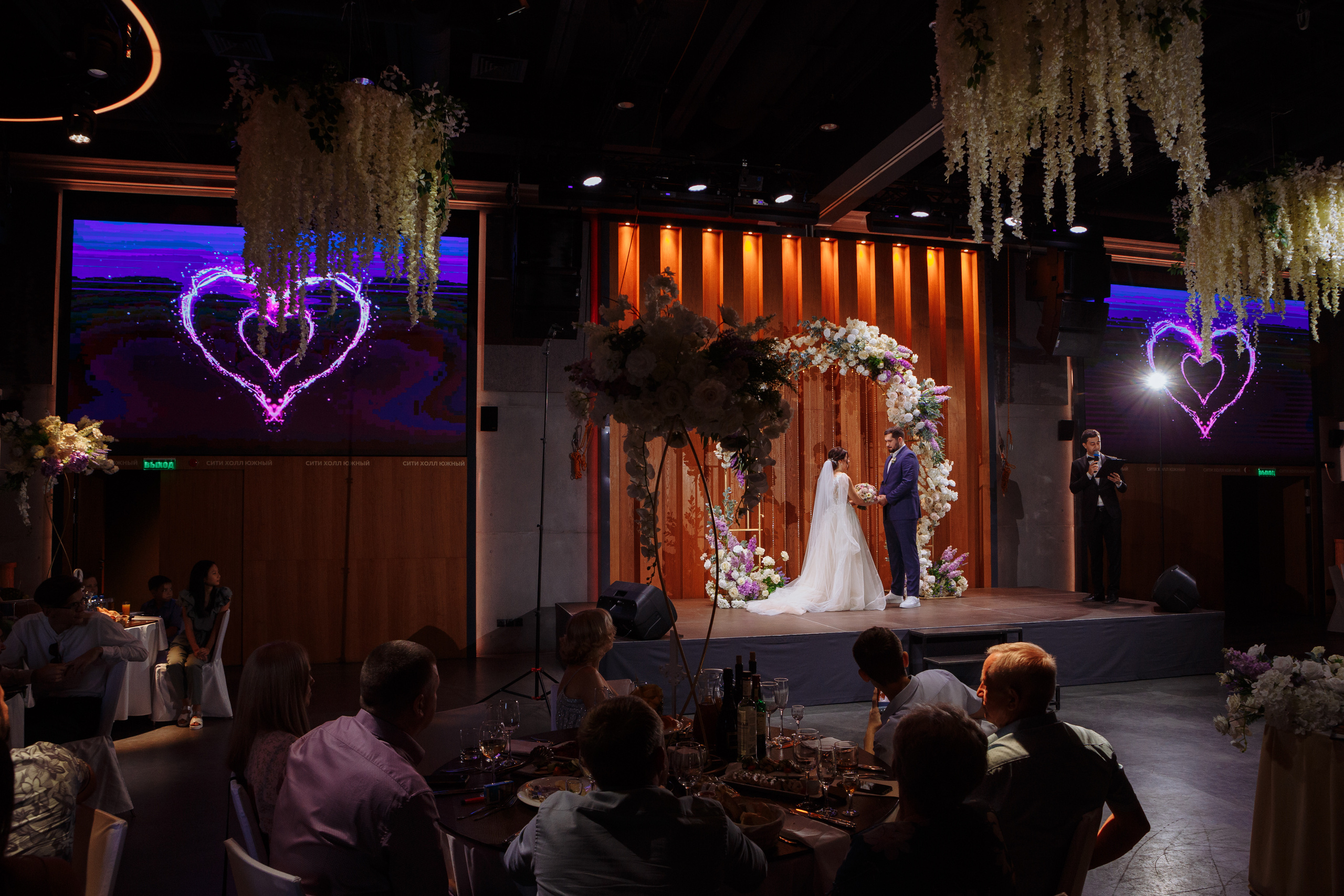 Андрей и Виктория. Свадебный и репортажный фотограф в Волгограде Антон Сидоренко